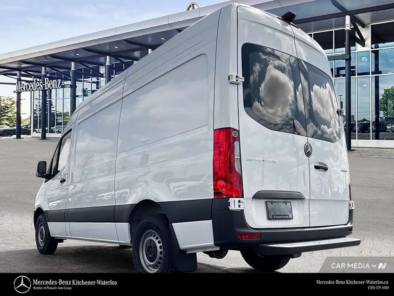 Mercedes-Benz Sprinter снимка Mercedes-Benz Sprinter