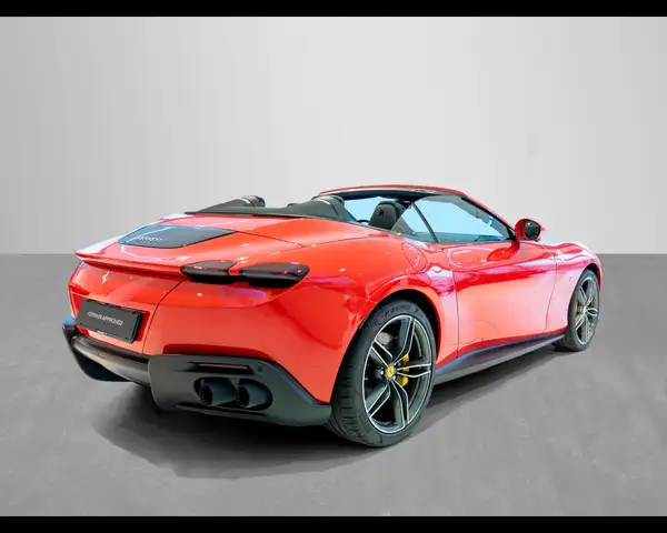 Ferrari Roma view 8