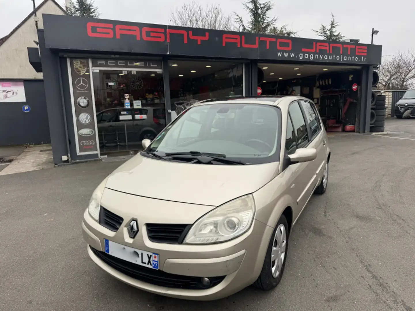 Renault Scenic 1.9 DCI 130CH FAP LATITUDE Beige - 1