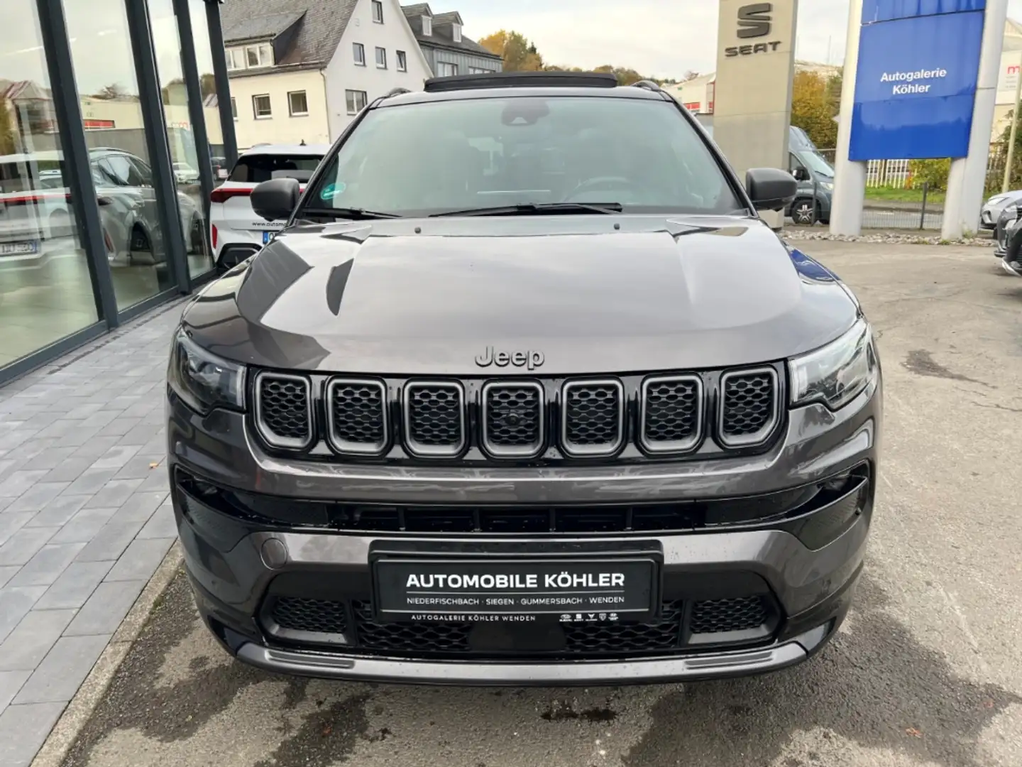 Jeep Compass 80th Anniversary FWD 1.3 2WD Pano, Winter Grau - 2