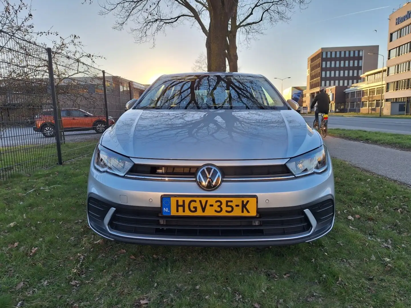Volkswagen Polo 1.0 TSI Grijs - 2