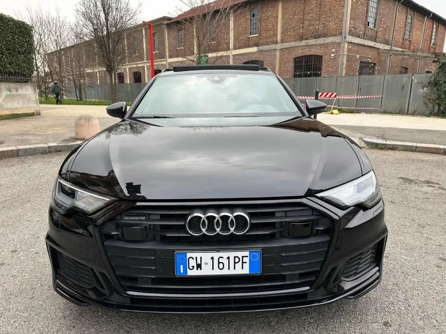 Audi A6 Avant 40 2.0 TDI quattro ultra S tronic S line edi Negro - 2