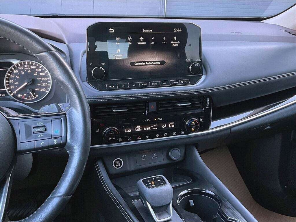 2022 Nissan Rogue AWD SL — снимка 1