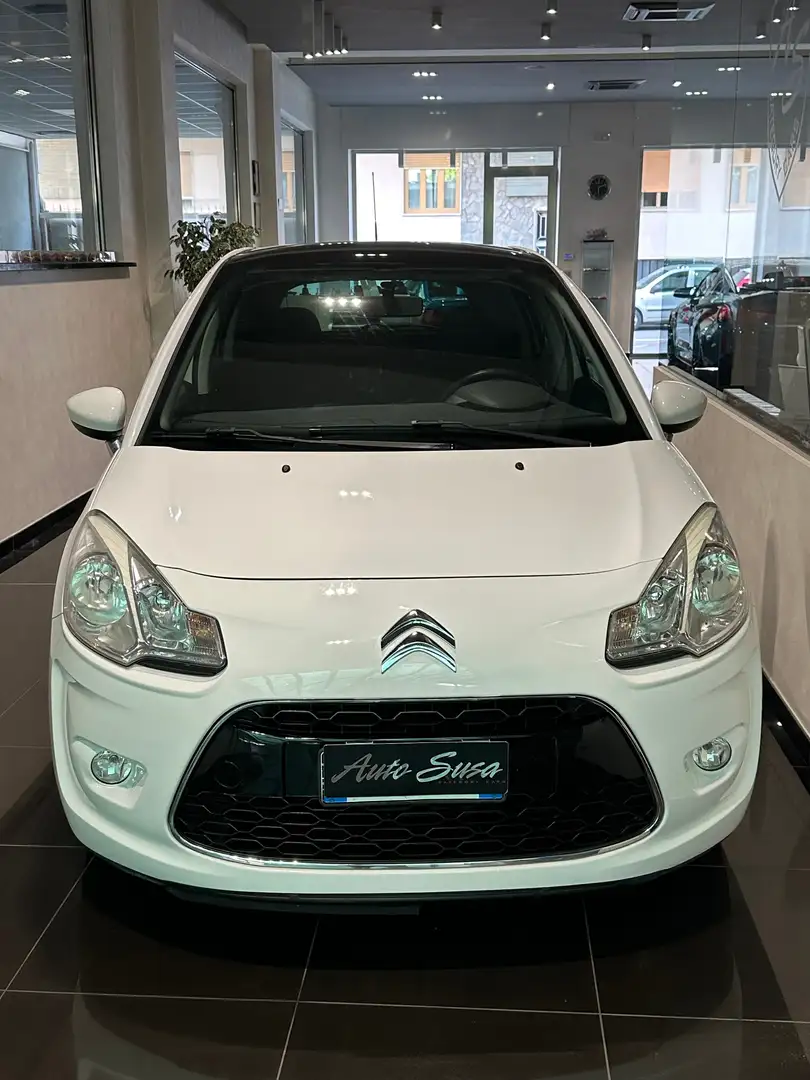 Citroen C3 C3 1.4 airdream Exclusive Gpl UNICOPROPRIETARIO Bianco - 2