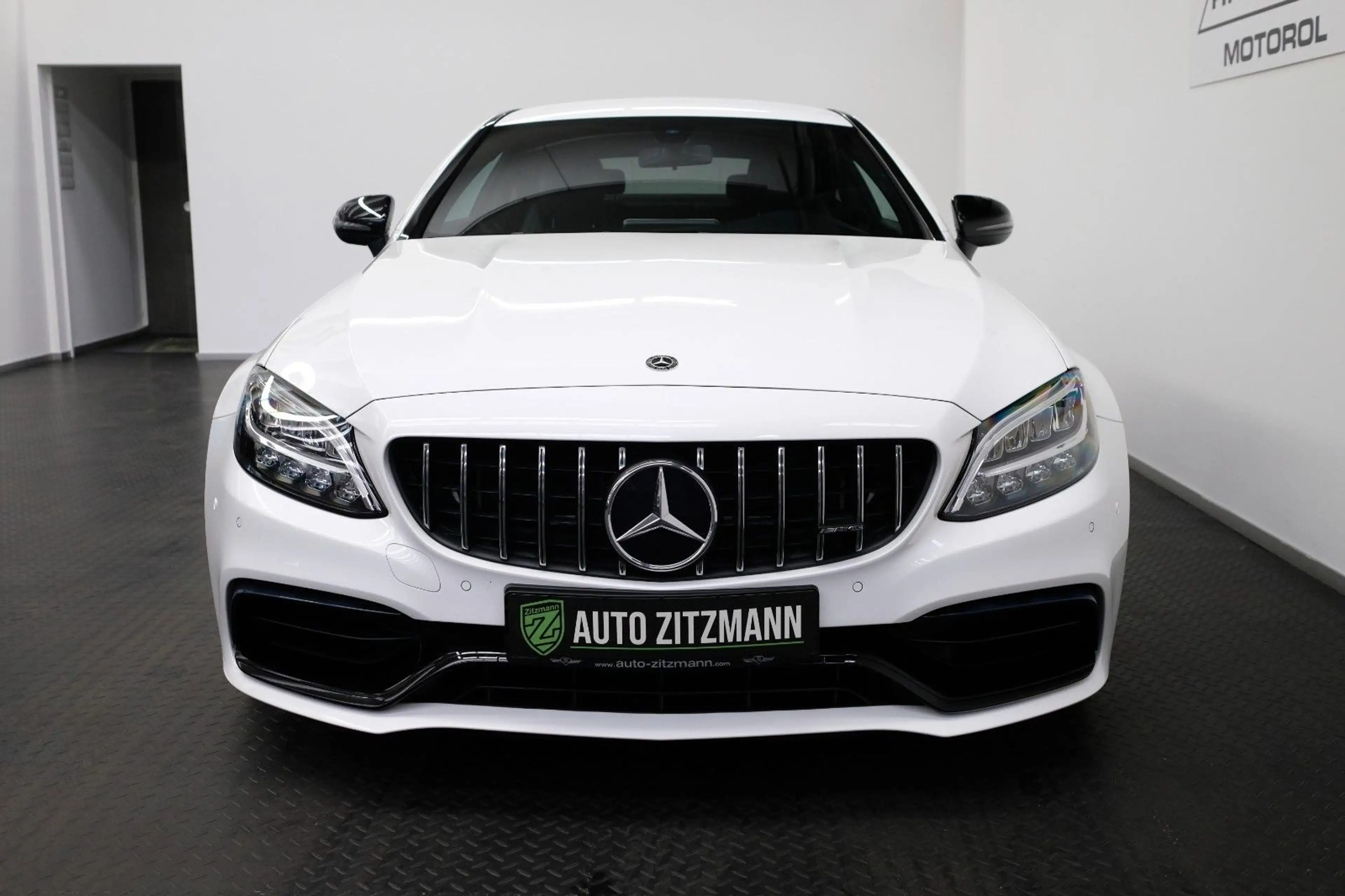 Mercedes-Benz C 63 AMG C63 AMG COUPE/DEUTSCH/NIGHT-PAKET/FACELIFT — photo 4