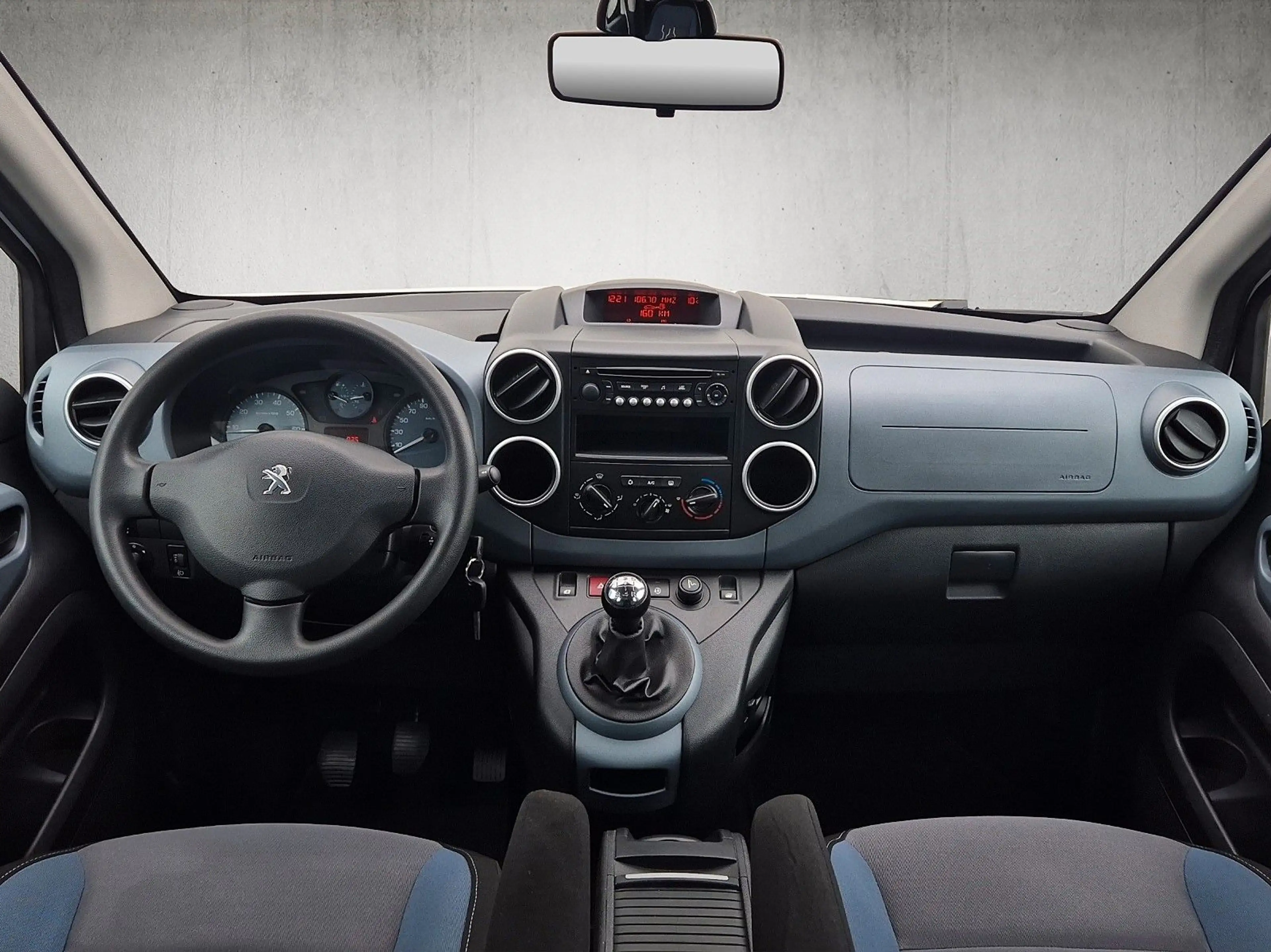 Peugeot Partner Tepee Active Allure 1.6/73Tkm/Tüv Neu — photo 12