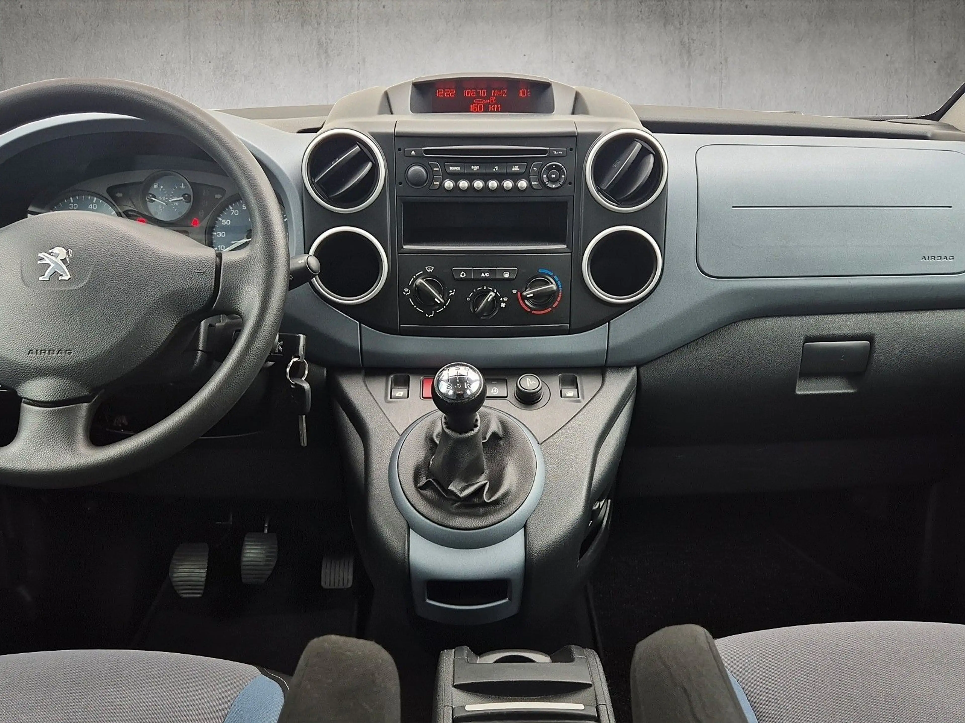 Peugeot Partner Tepee Active Allure 1.6/73Tkm/Tüv Neu — photo 15