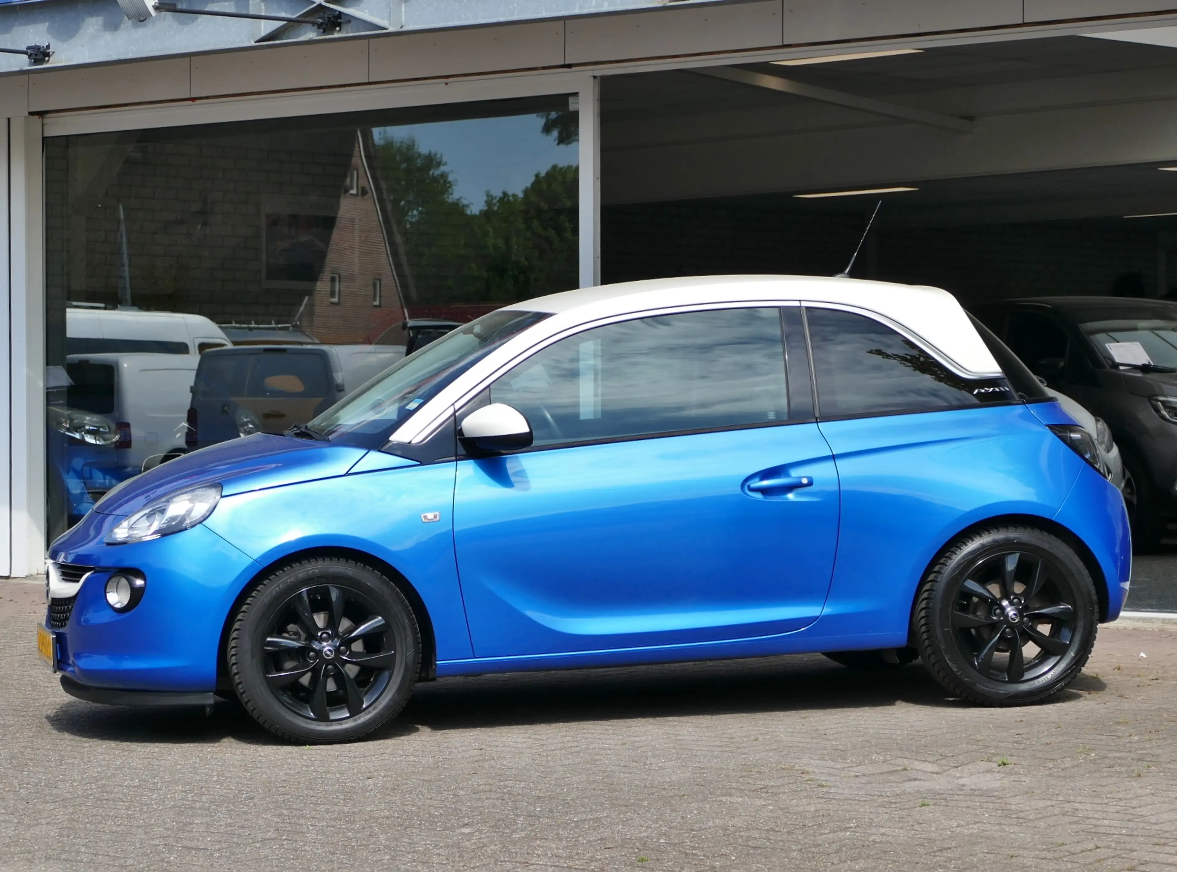 Opel Adam 1.4 | stoelverwarming | verwarmd stuur | cruise co — photo 32