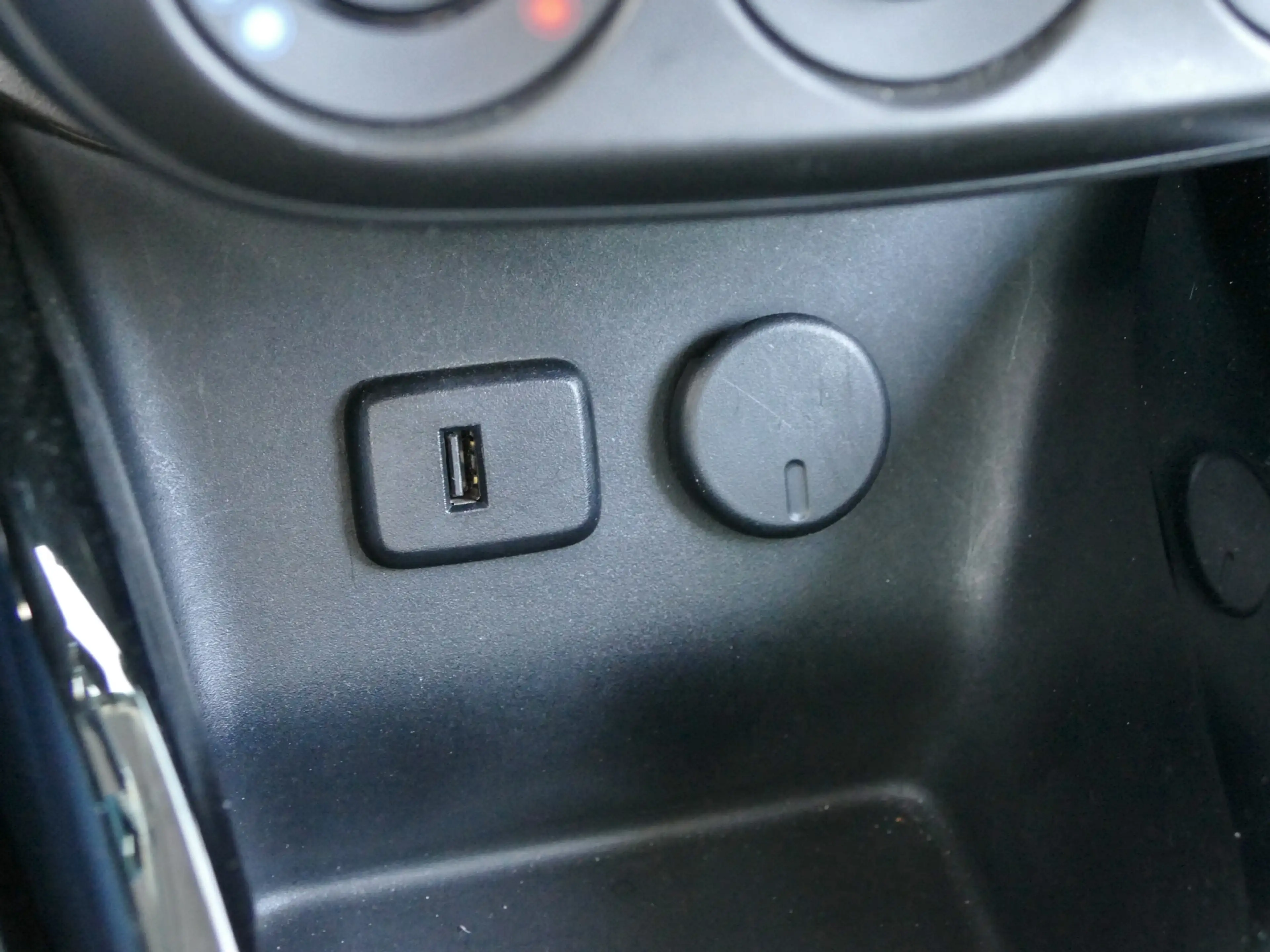 Opel Adam 1.4 | stoelverwarming | verwarmd stuur | cruise co — photo 23
