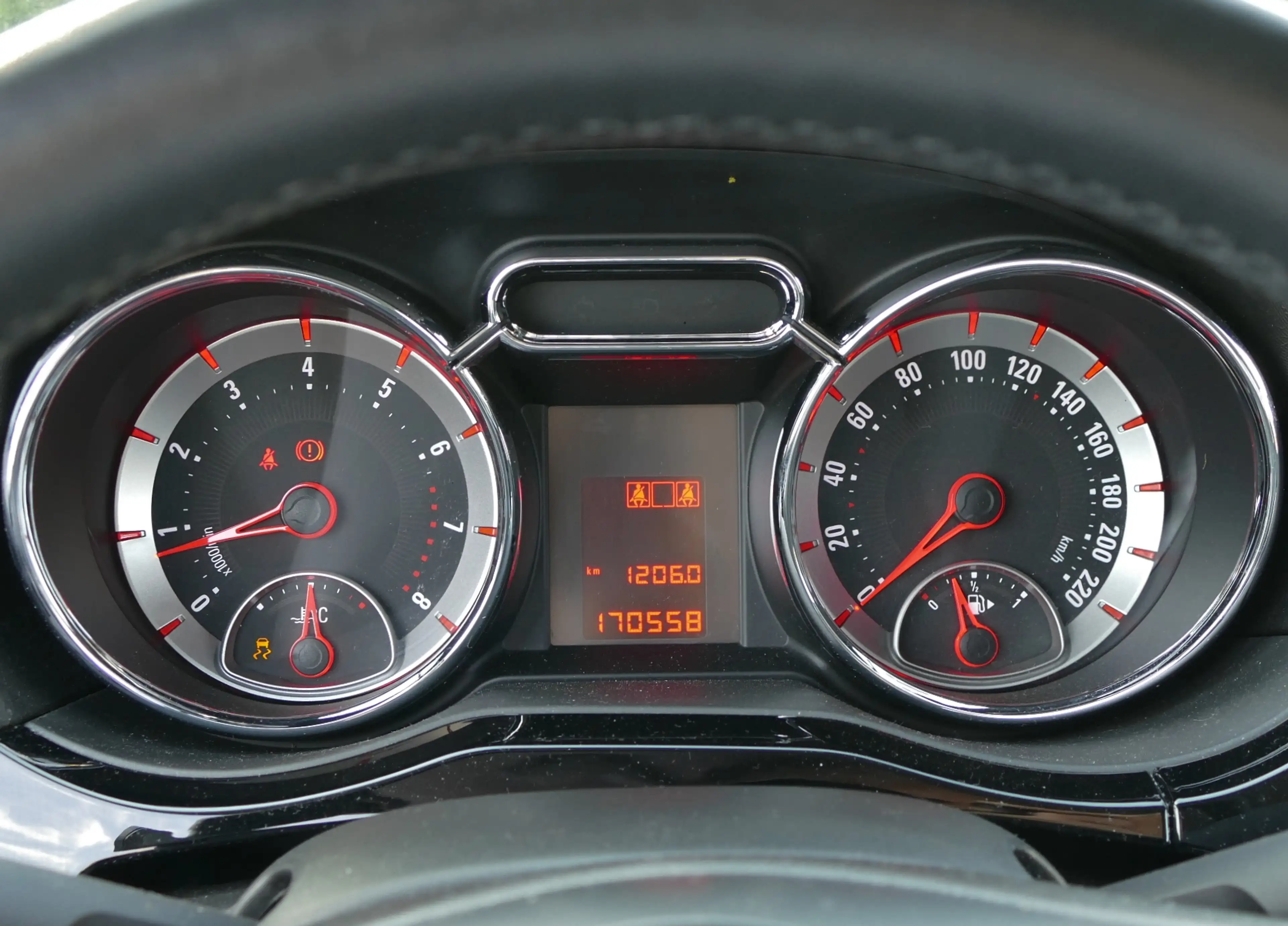 Opel Adam 1.4 | stoelverwarming | verwarmd stuur | cruise co — photo 15