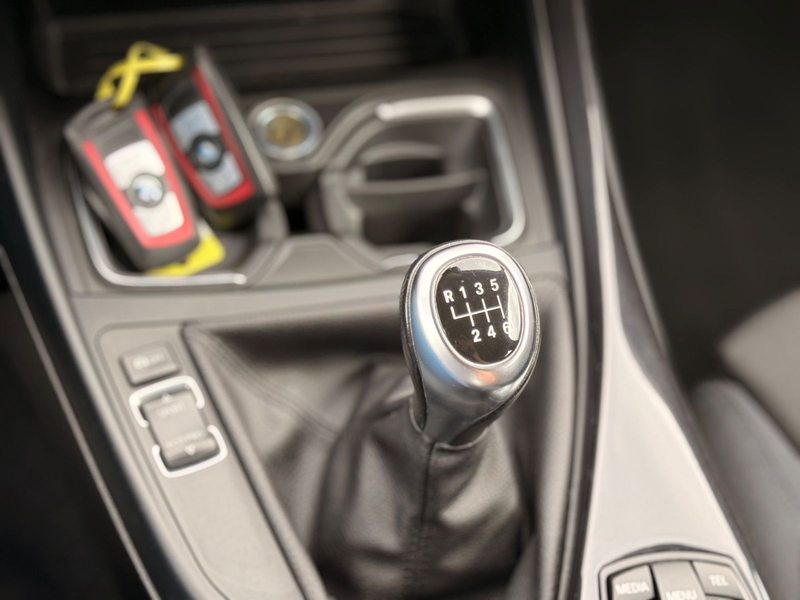 BMW 118 I Advantage + Sport Line *harman/kardon* — photo 17