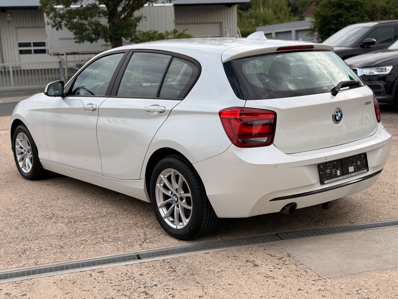 BMW 118 I Advantage + Sport Line *harman/kardon* — photo 6