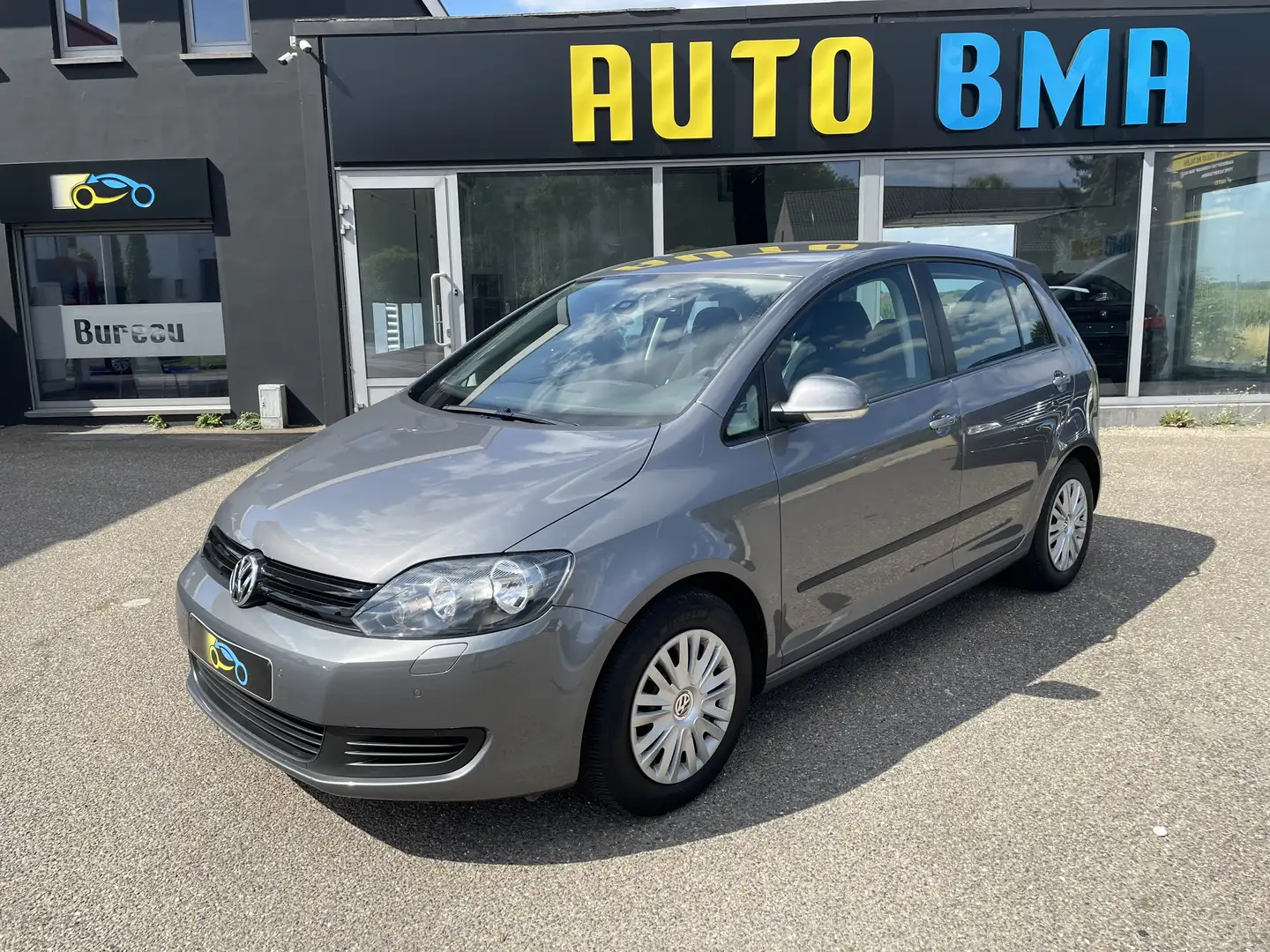 Volkswagen Golf 1.4i Trendline *1st Eigenaar* GARANTIE 1 JAAR * Gris - 1