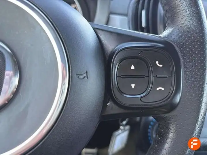 Abarth 500 2022, foto 13
