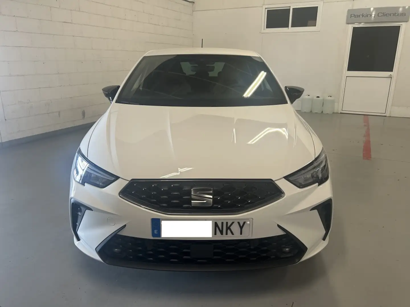SEAT Ibiza 1.0 TSI S&S FR 85kW Blanco - 2