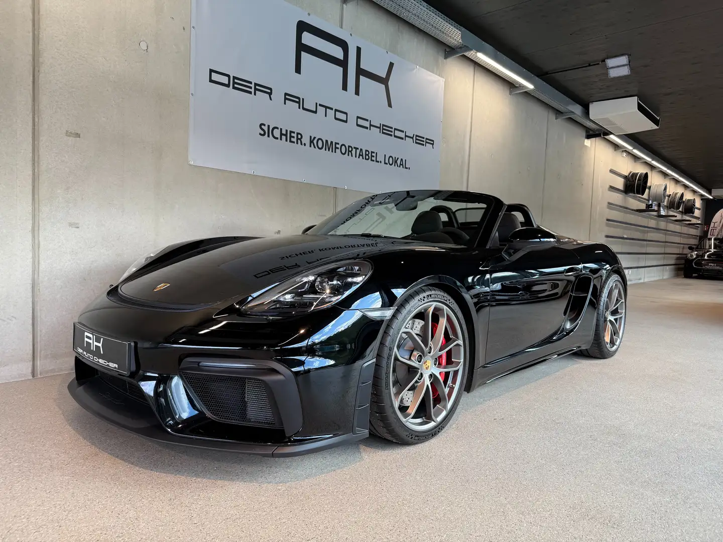 Porsche 718 Spyder Noir - 2