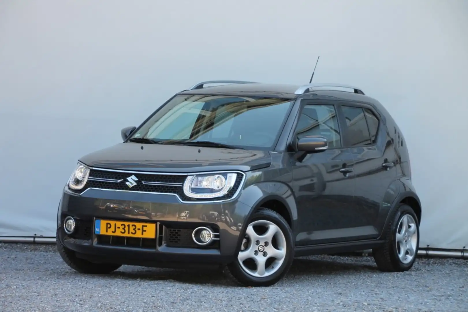 Suzuki Ignis 1.2 Automaat Stijl - 90 pk **Led / Navi / Cruise / Grijs - 2