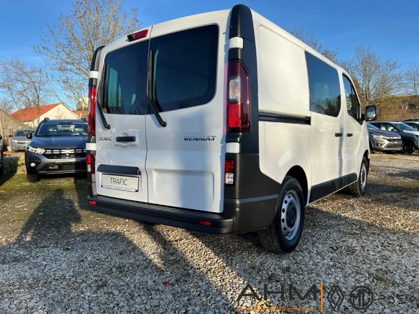 Renault Trafic Kasten L1H1 3,0t Komfort 2.0 BLUE dCi 130 E Weiß - 2