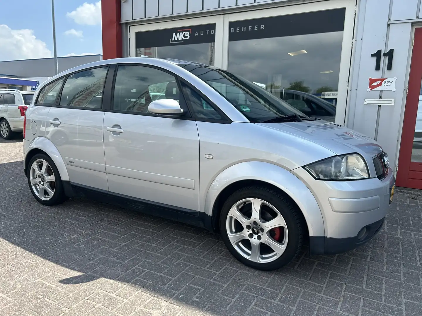 Audi A2 1.4 Airco/S-Line Grau - 2
