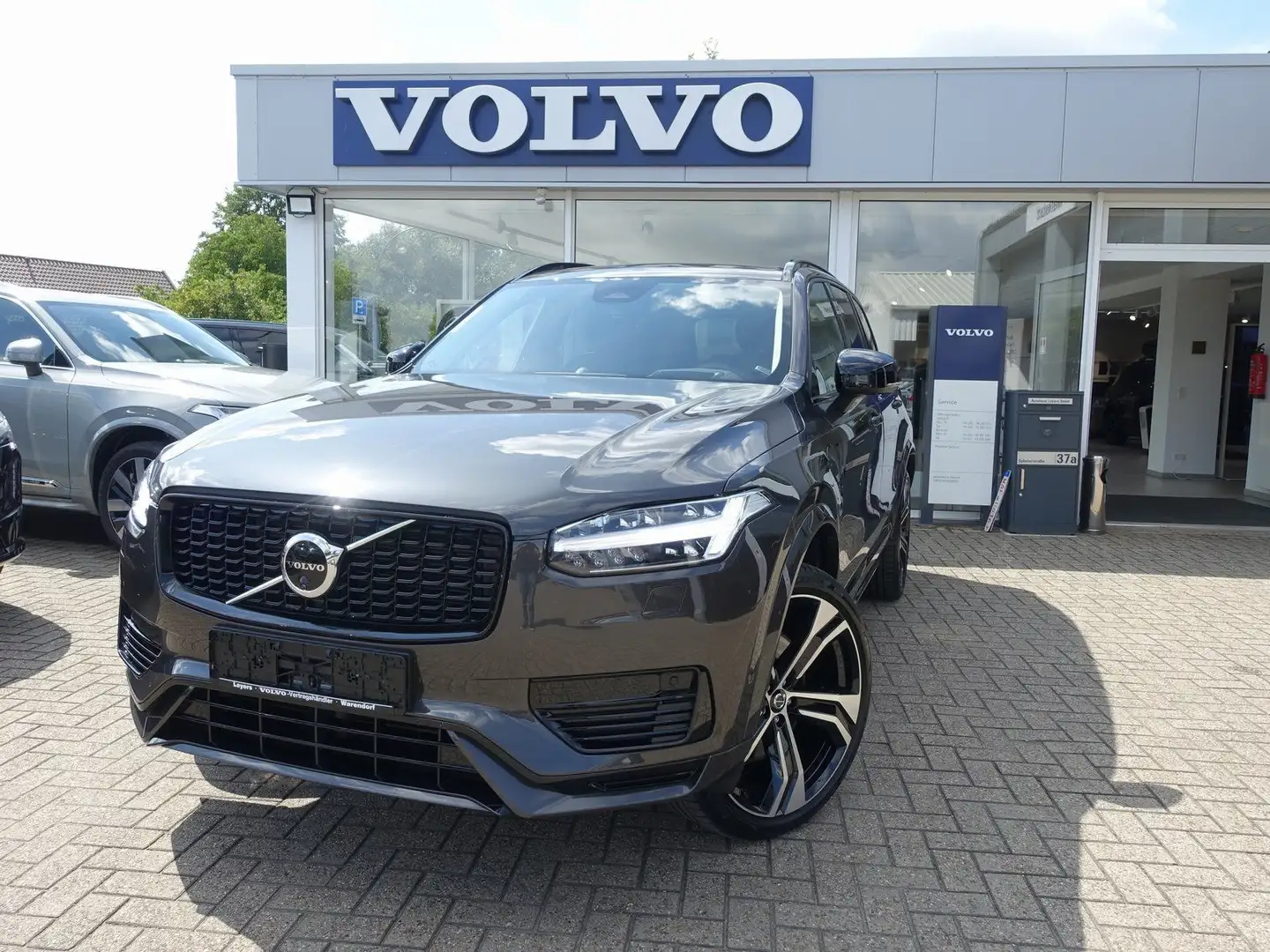 Volvo XC90 Ultra T8 AWD/360°/HeadUP/Pano/B&W/Massage Gris - 1