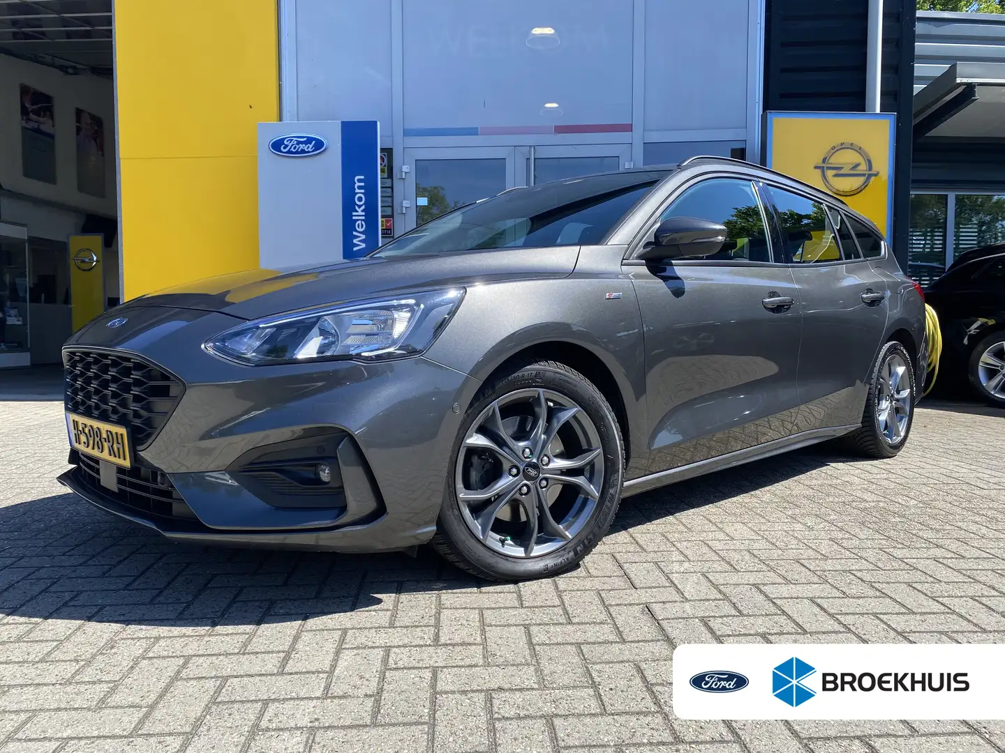 Ford Focus Wagon 125 PK EcoBoost ST Line-X | TREKHAAK WEGKLAP Grijs - 1