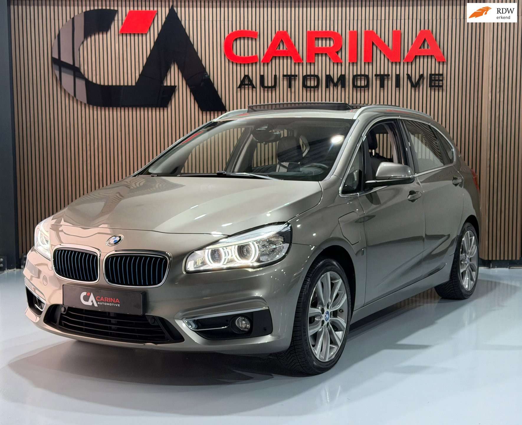 BMW 225