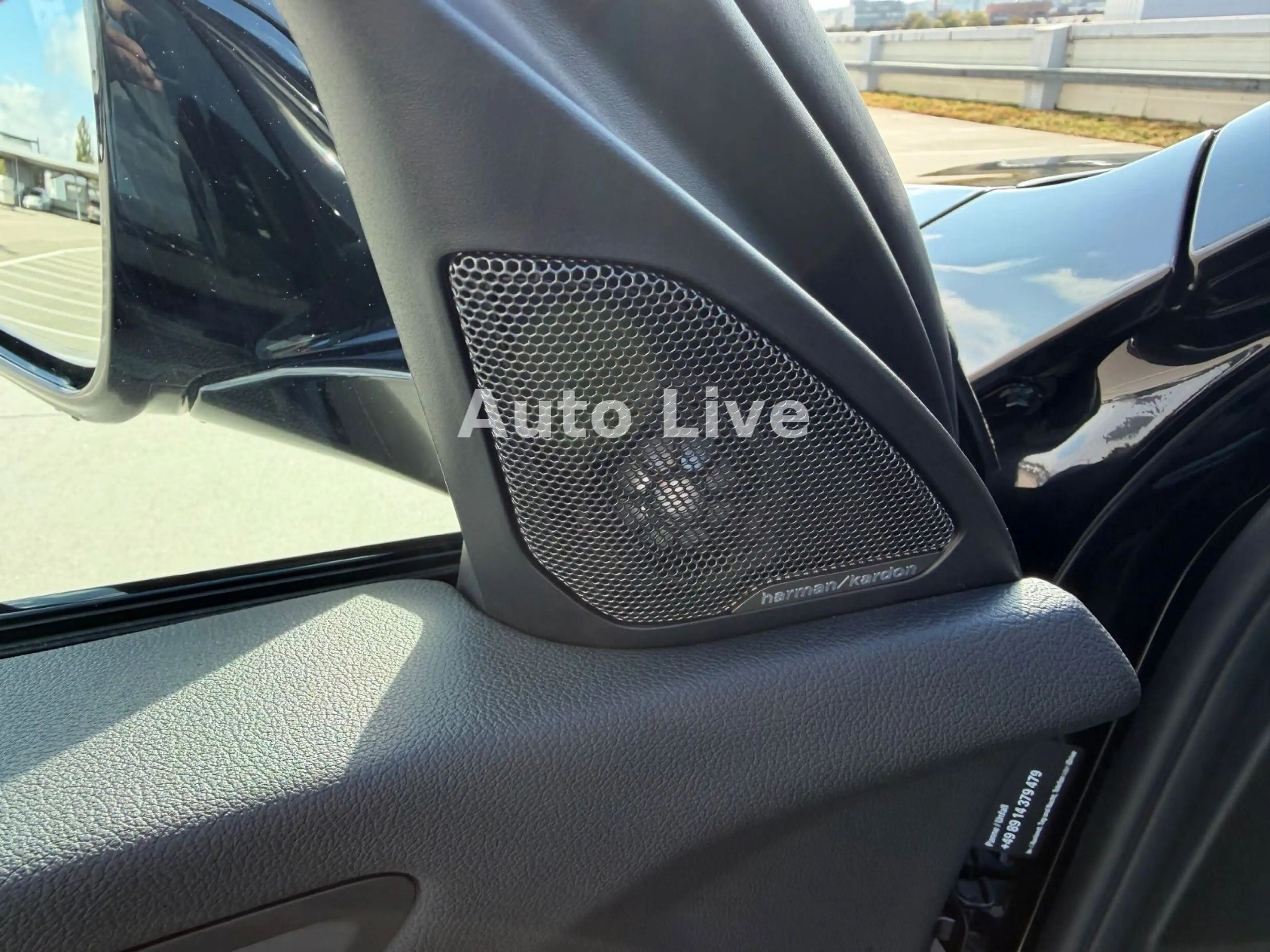 BMW 135 i xDrive*VIRTUAL*NAVI*LASER*KAMERA*SPORT!! — photo 12