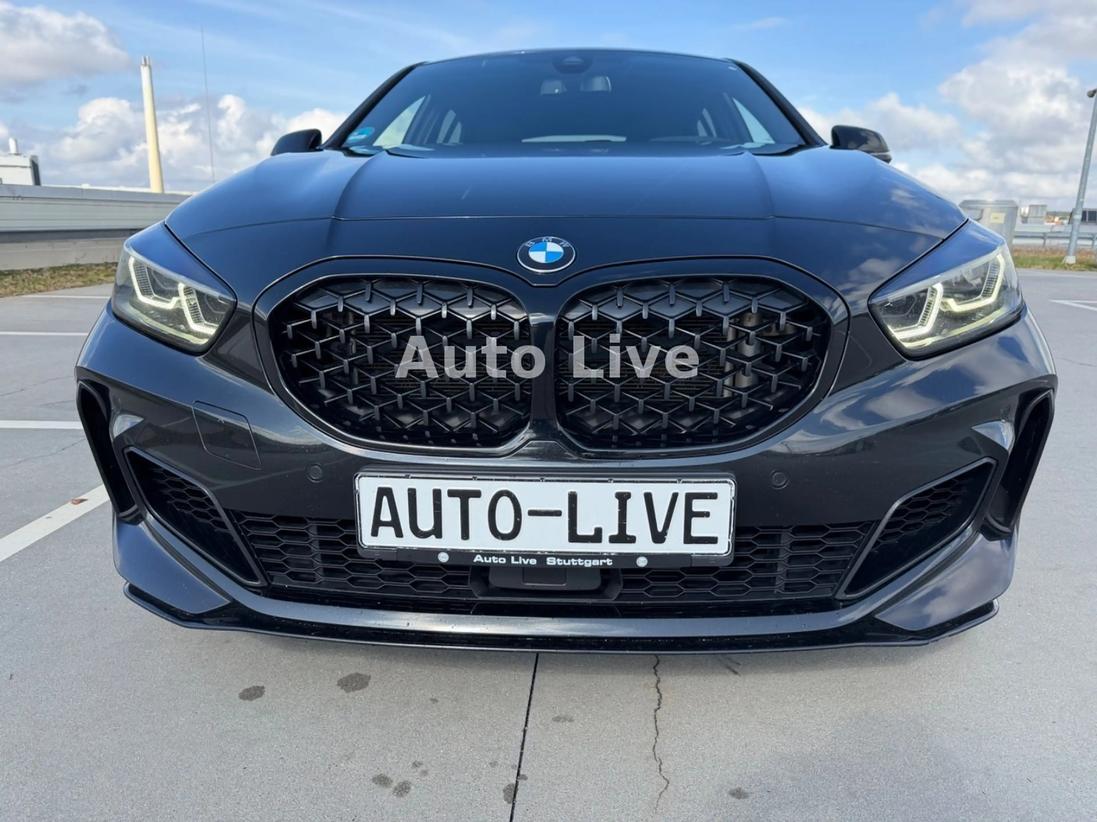 BMW 135 i xDrive*VIRTUAL*NAVI*LASER*KAMERA*SPORT!! — photo 8