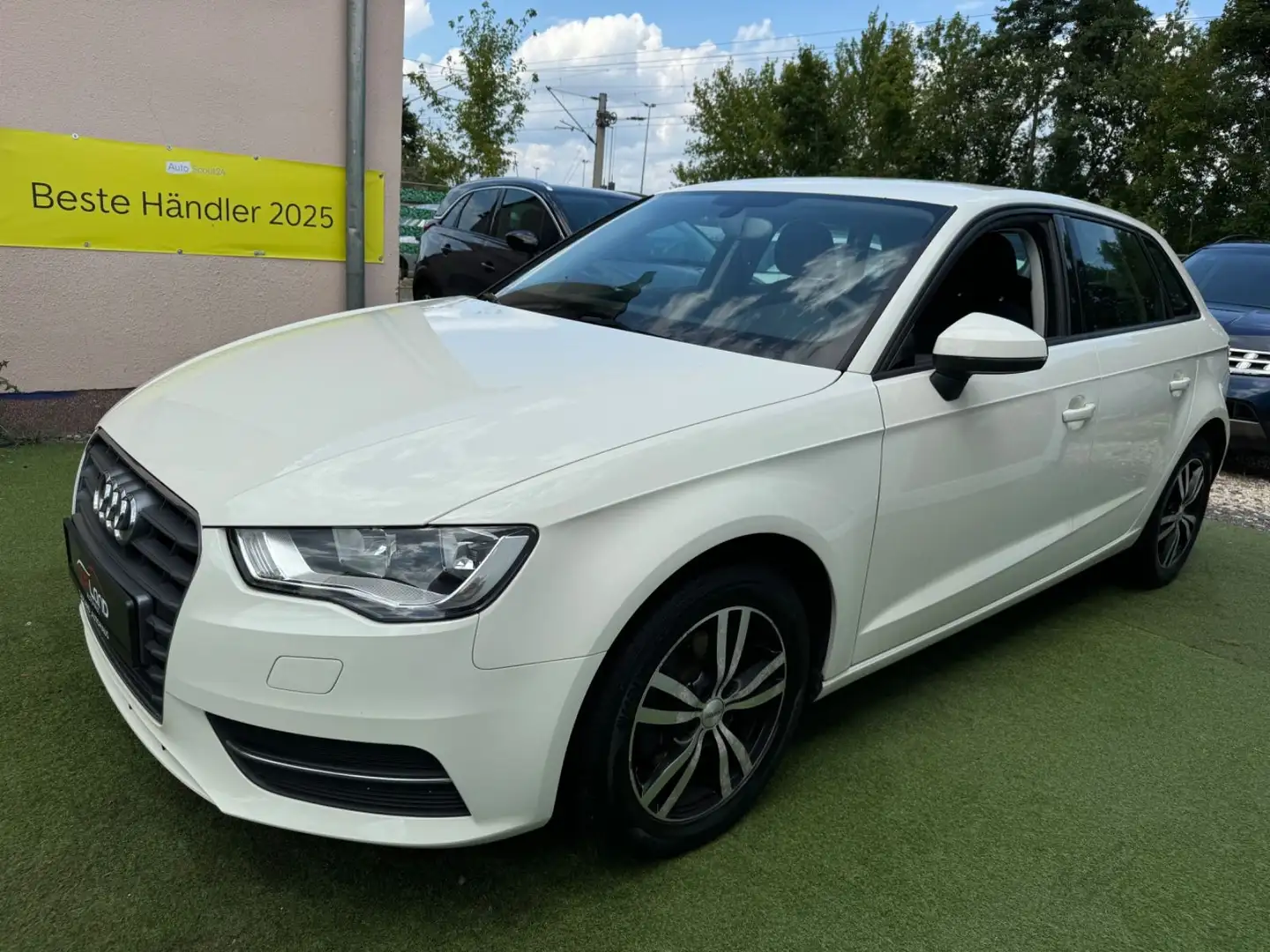Audi A3 Sportback attraction Wit - 2