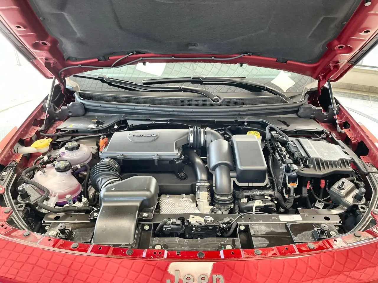 Jeep Cherokee снимка Jeep Cherokee