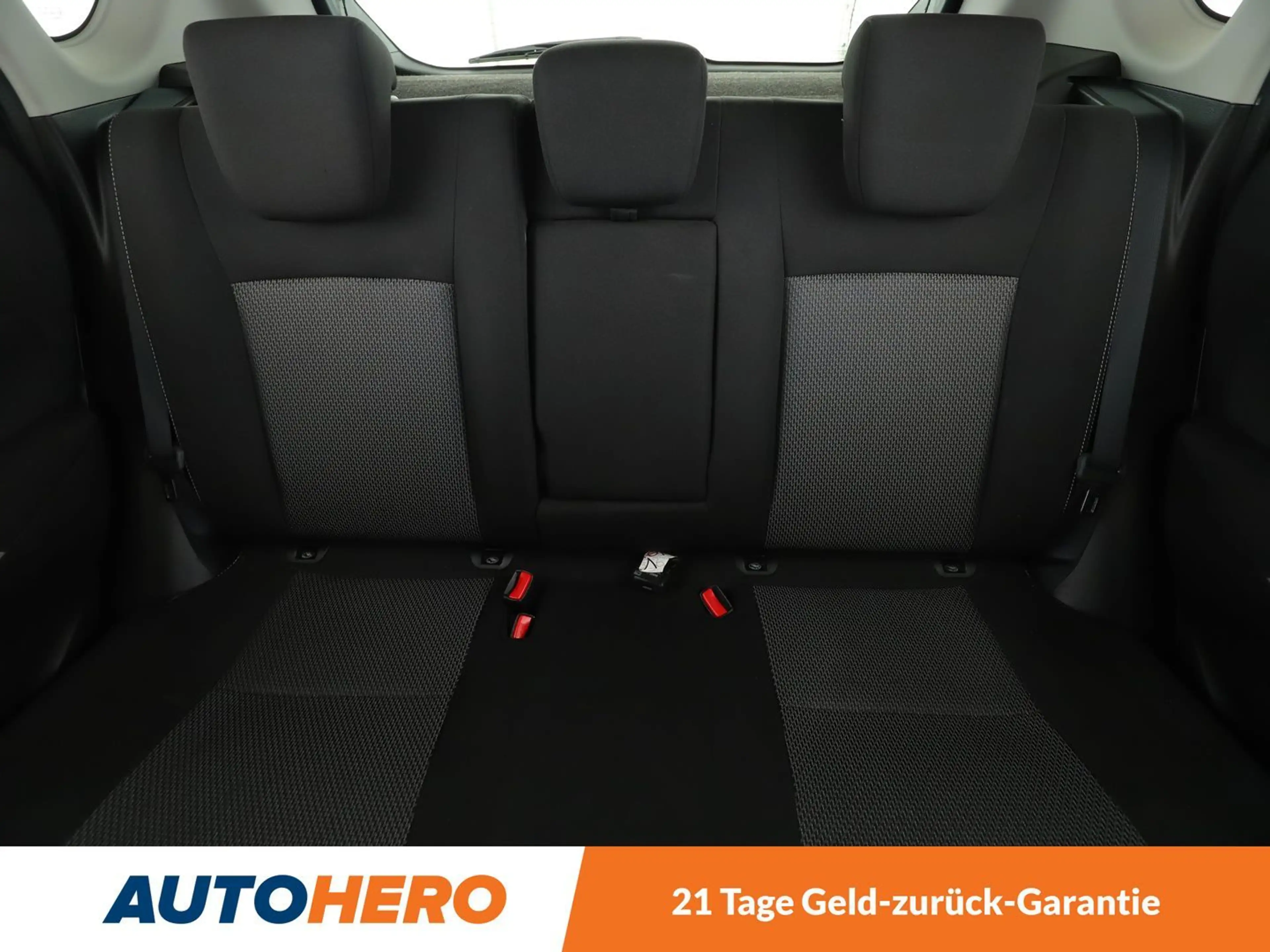 Suzuki SX4 1.6 Comfort 4x4 Aut.*TEMPO*PDC*SHZ*KLIMA* — photo 15