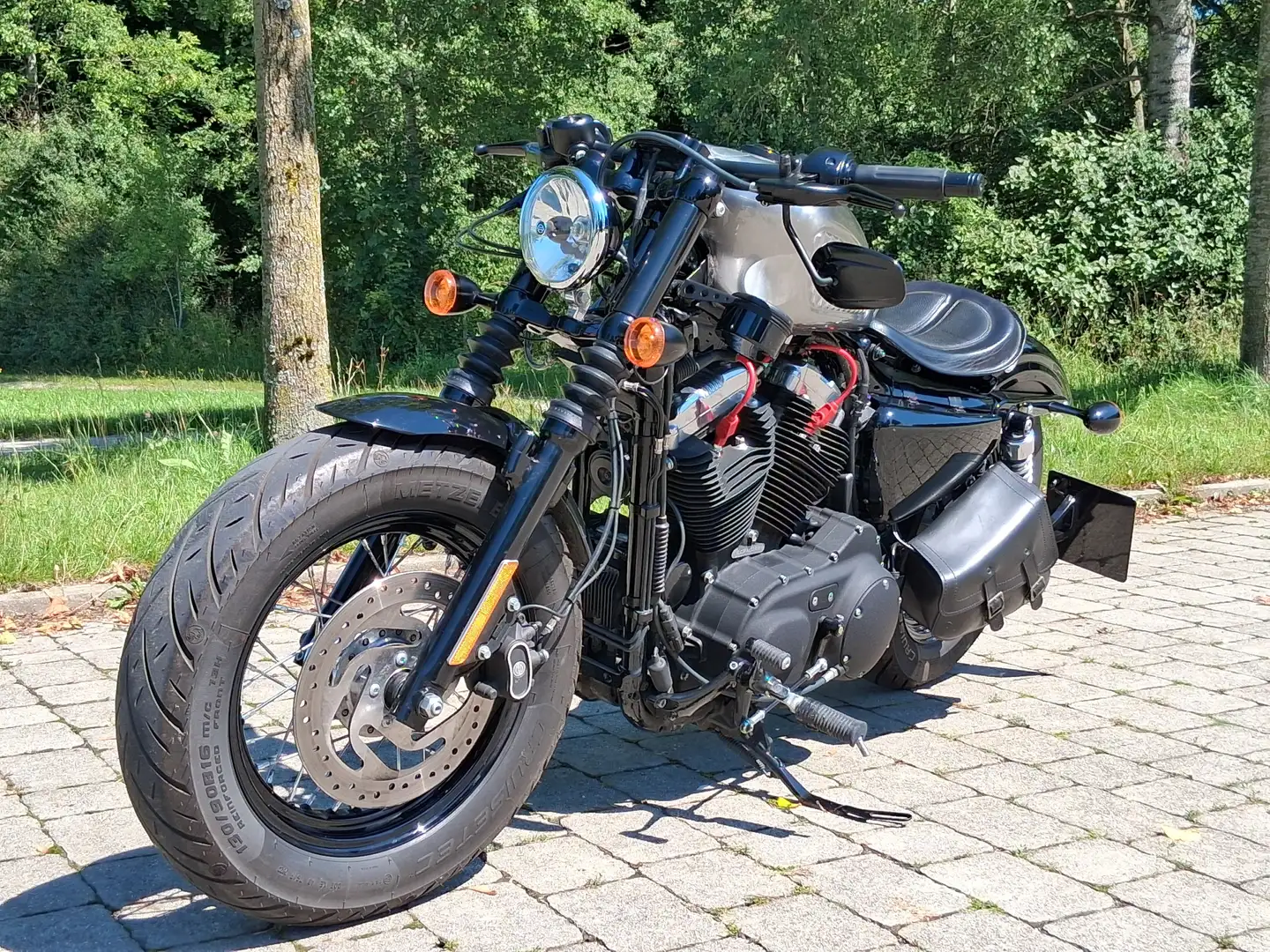 Harley-Davidson Sportster 48 Gümüş rengi - 2