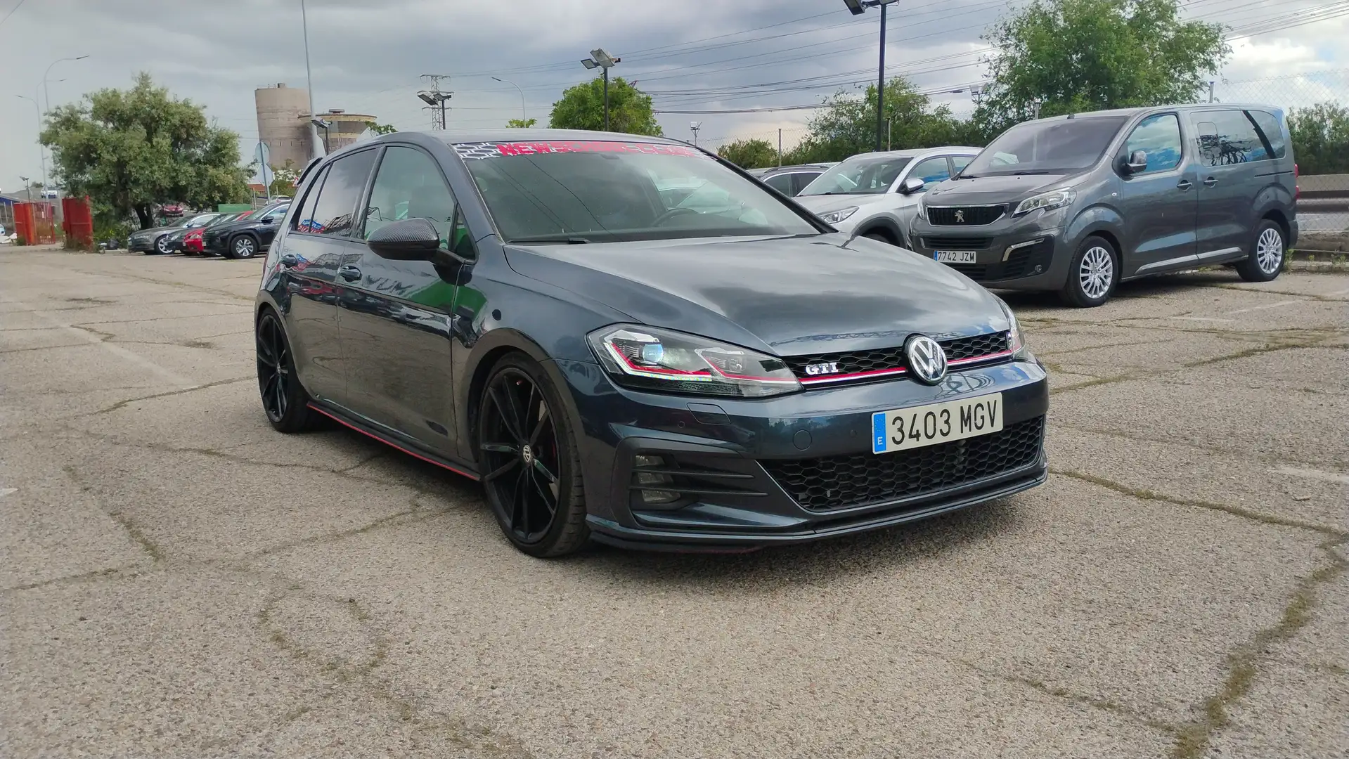 Volkswagen Golf Variant 1.4 TSI Advance DSG7 Blauw - 1