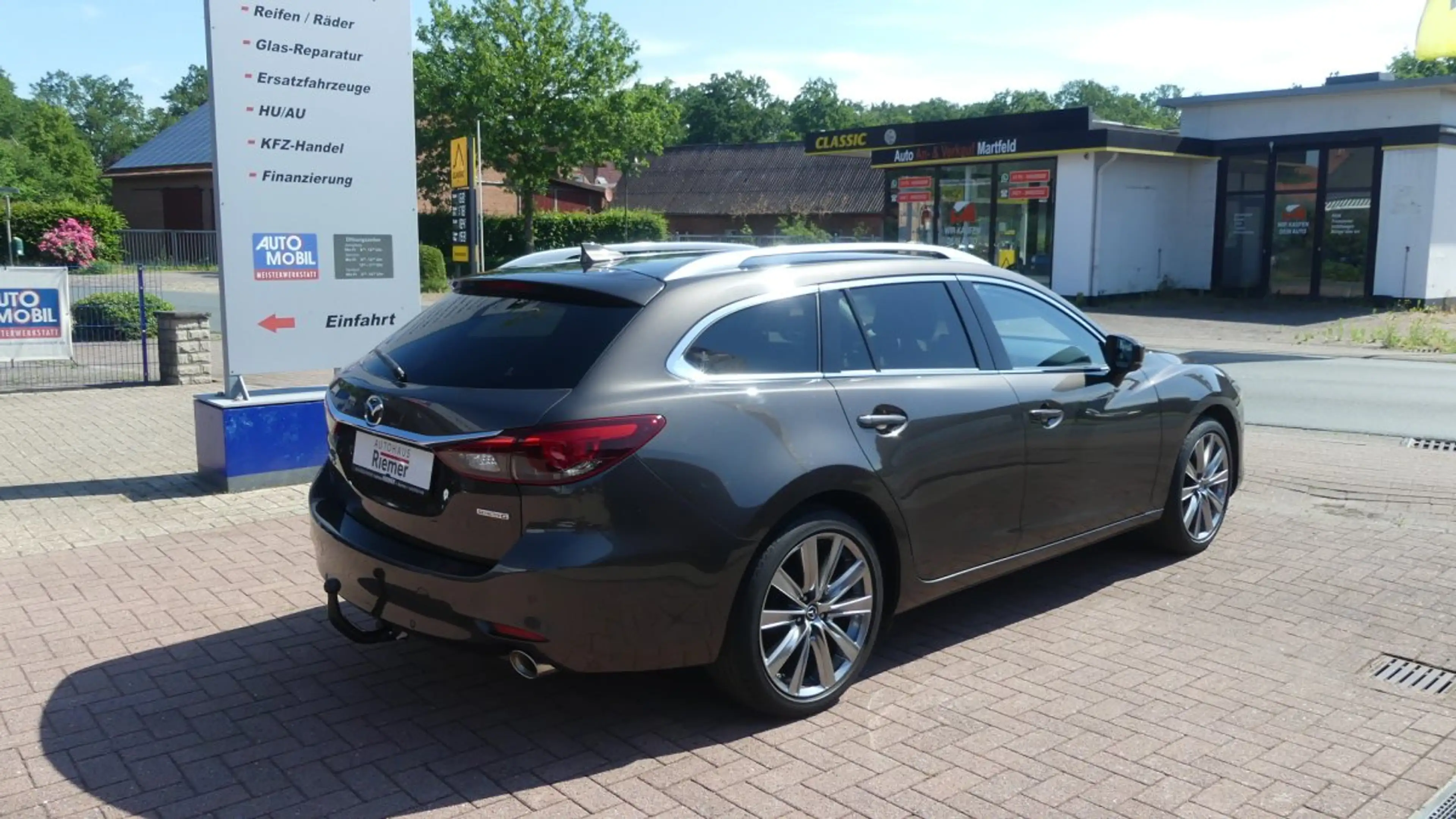 Mazda 6 2,0i Kombi Sports-Line AHK — photo 6