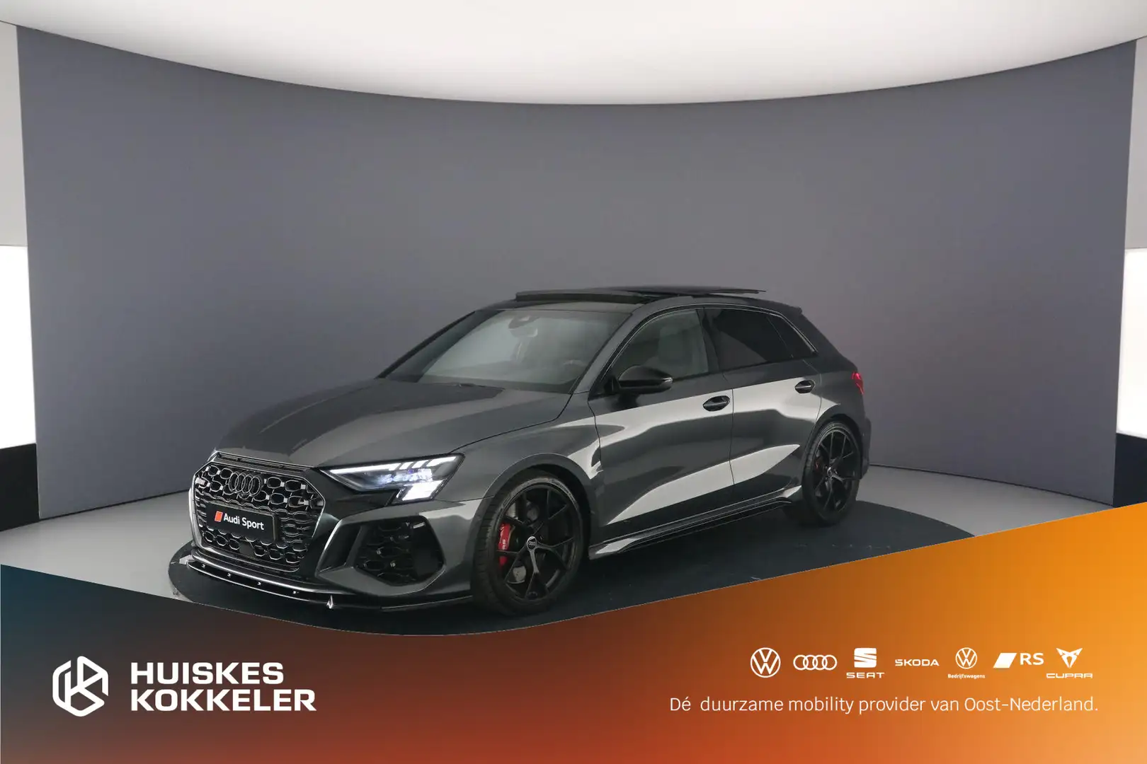 Audi RS3 Sportback 2.5 TFSI RS 3 quattro | Pano | 280km/h | Grijs - 1