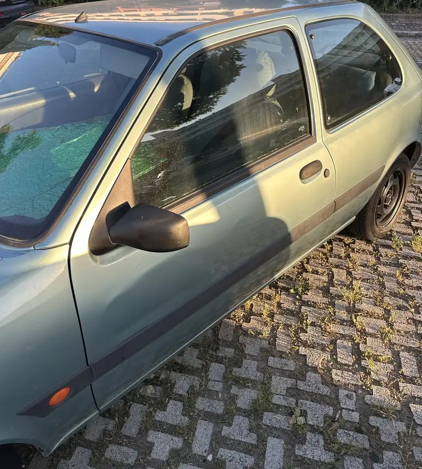 Ford Fiesta 3p 1.2 16v Ambiente, foto 2