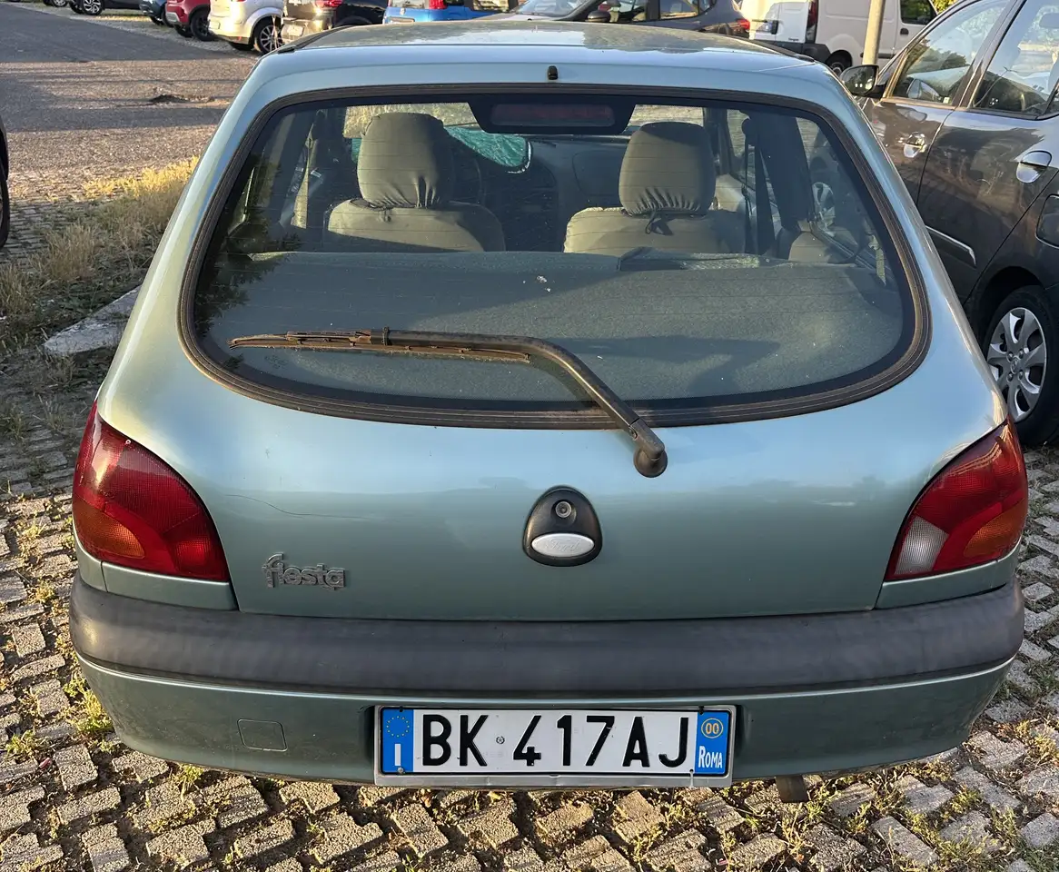 Ford Fiesta 3p 1.2 16v Ambiente, foto 4