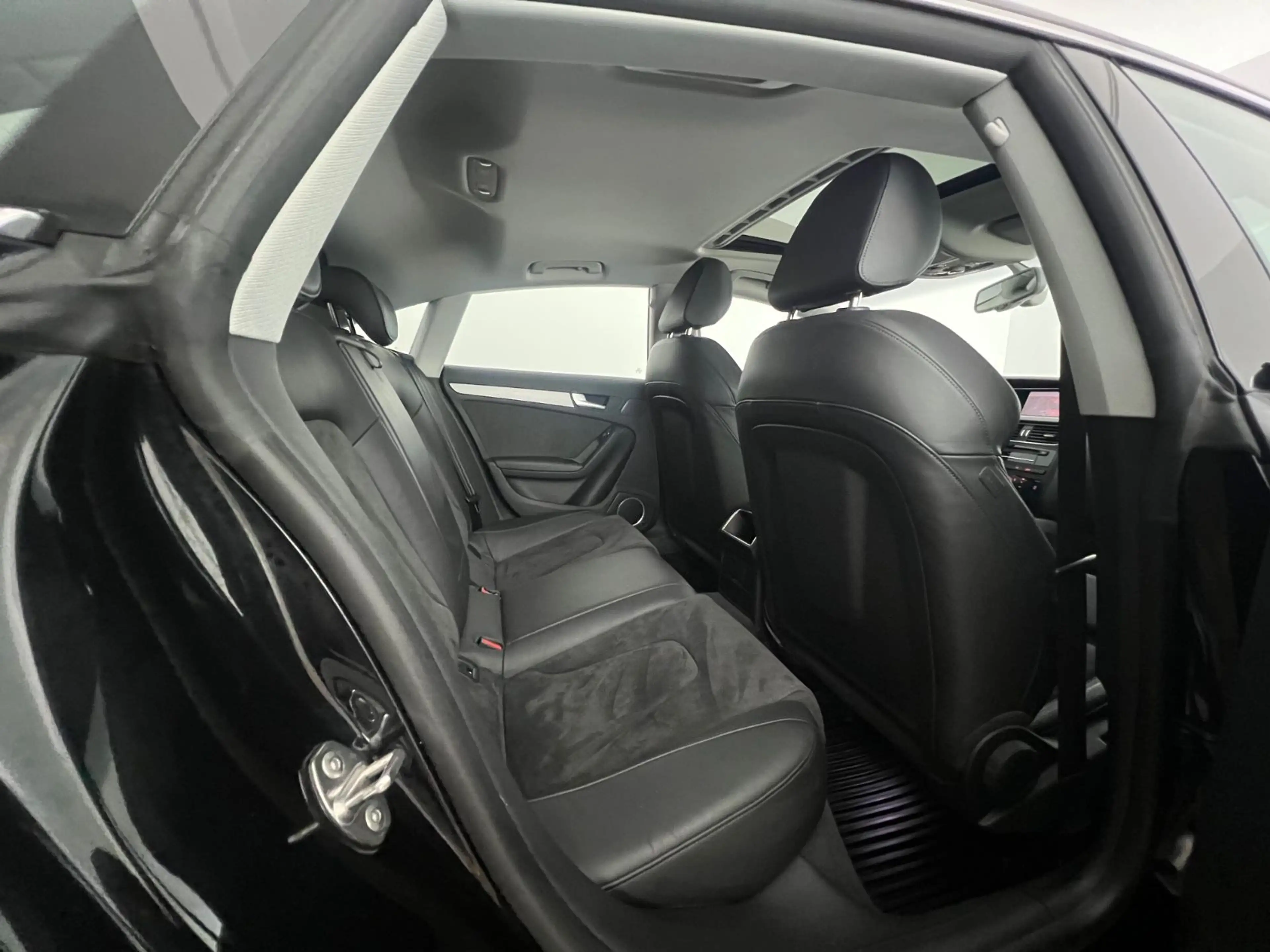 Audi A5 3.0 TDI S LINE / V6 / 1.HAND/ 81.000KM/ B&O/ — photo 11