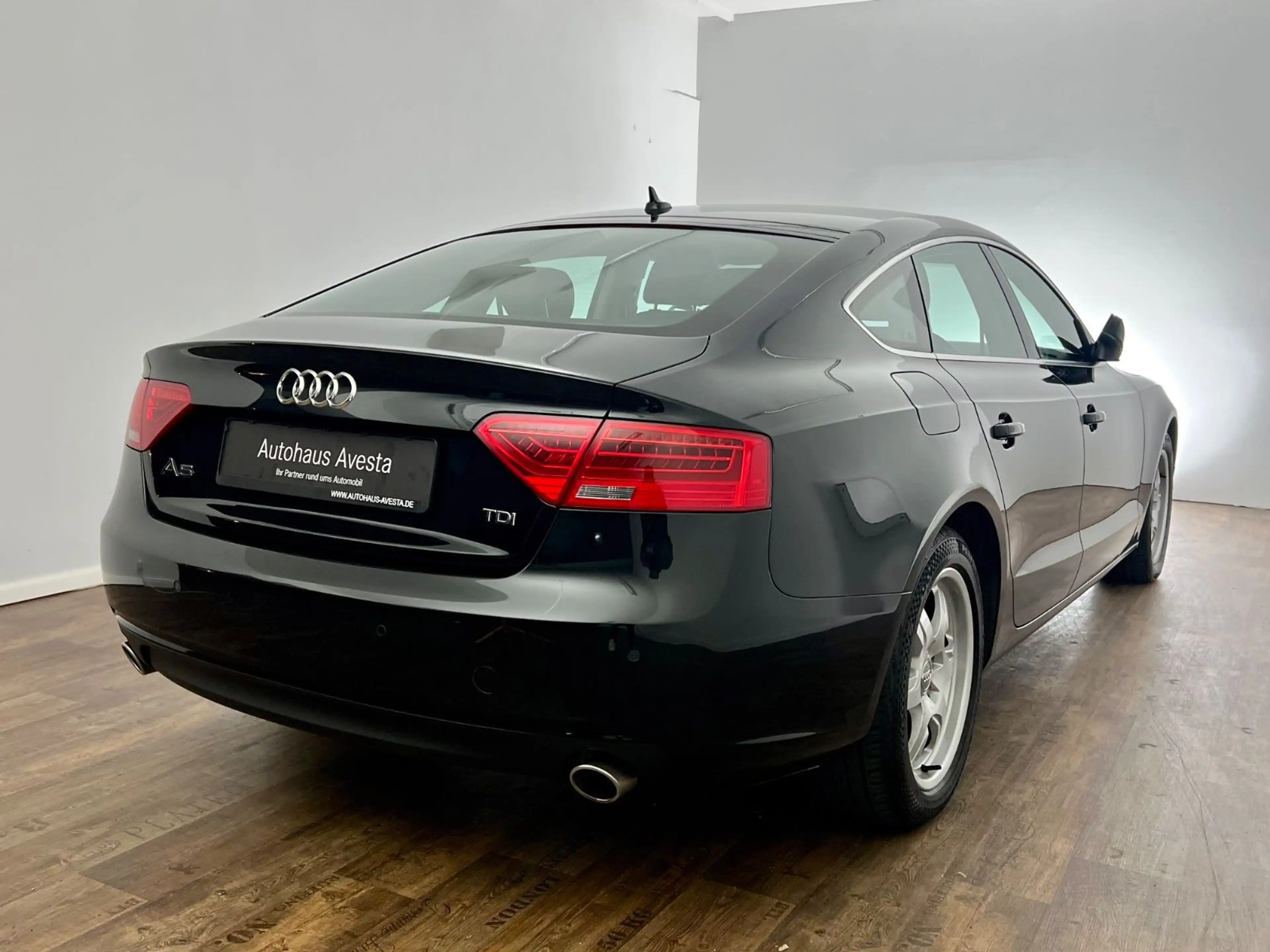Audi A5 3.0 TDI S LINE / V6 / 1.HAND/ 81.000KM/ B&O/ — photo 4