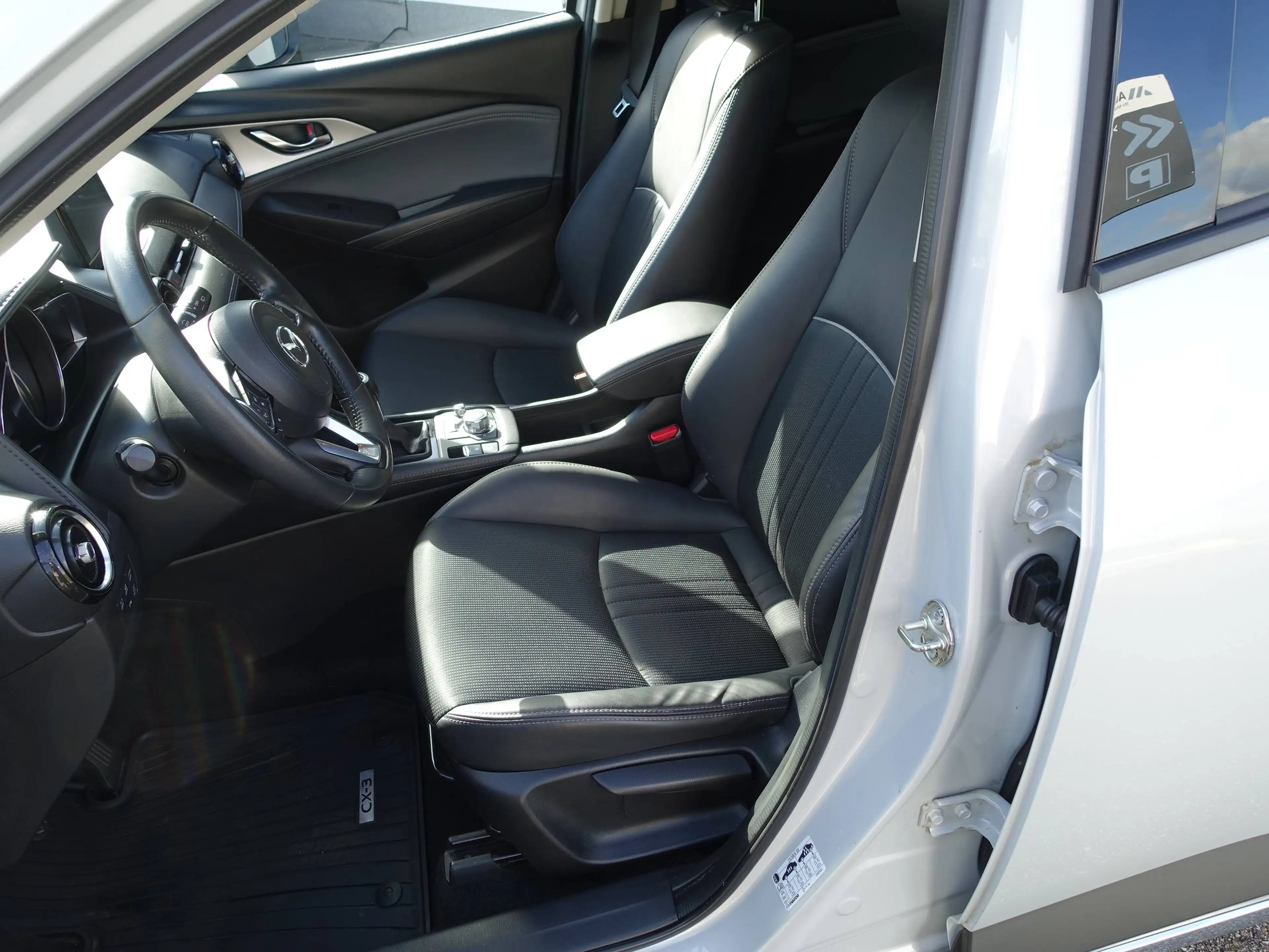 Mazda CX-3 CX-3/G150/AWD/REVOLUTION — photo 7
