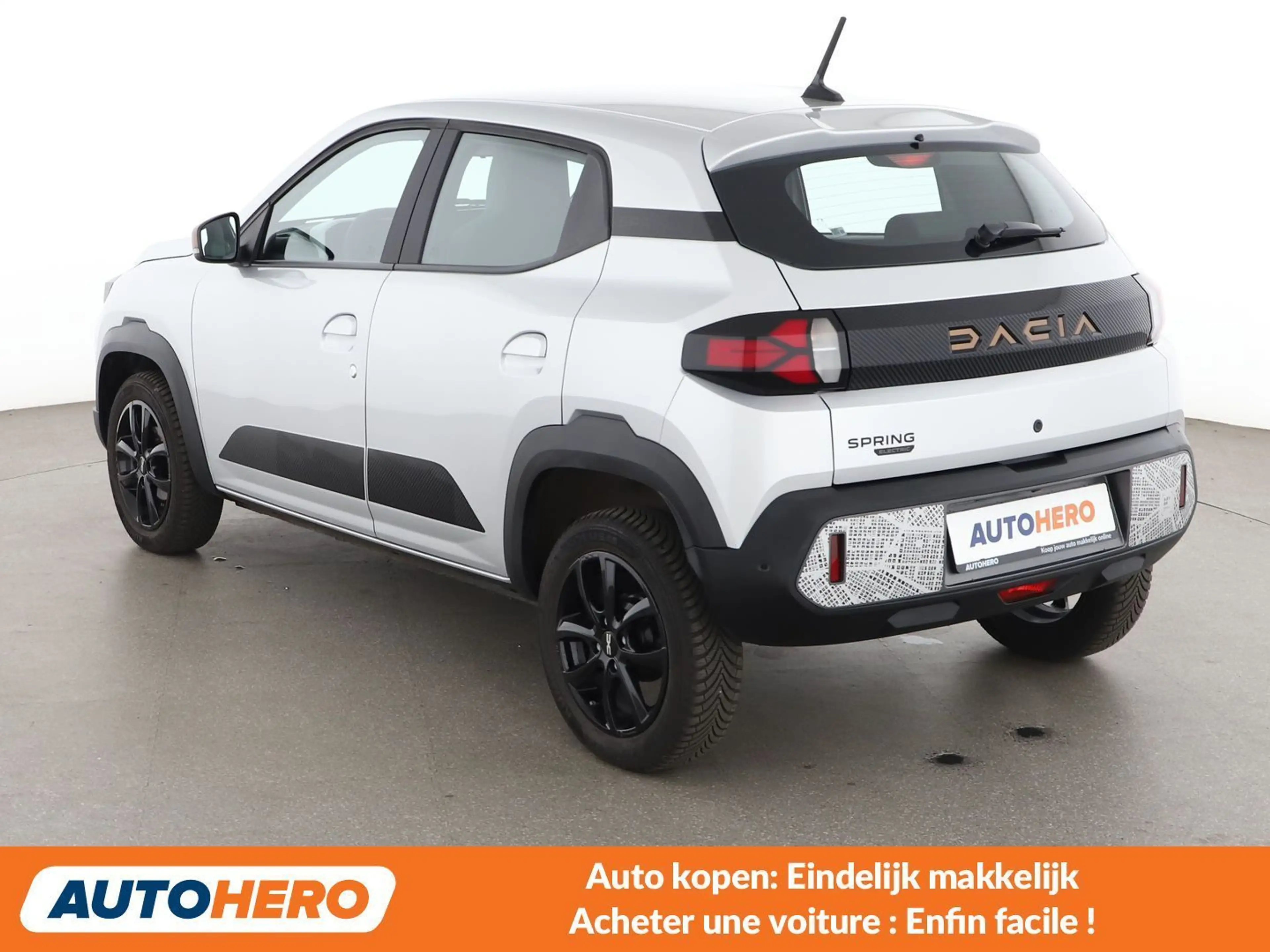 Dacia Spring electric drive 48 kW Extreme — photo 4