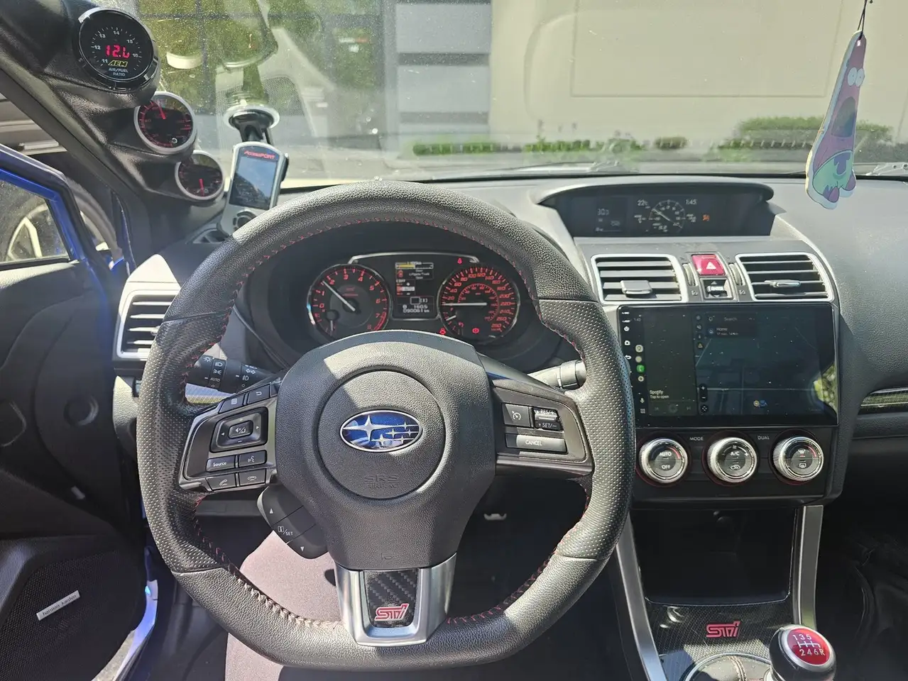 Subaru WRX снимка Subaru WRX
