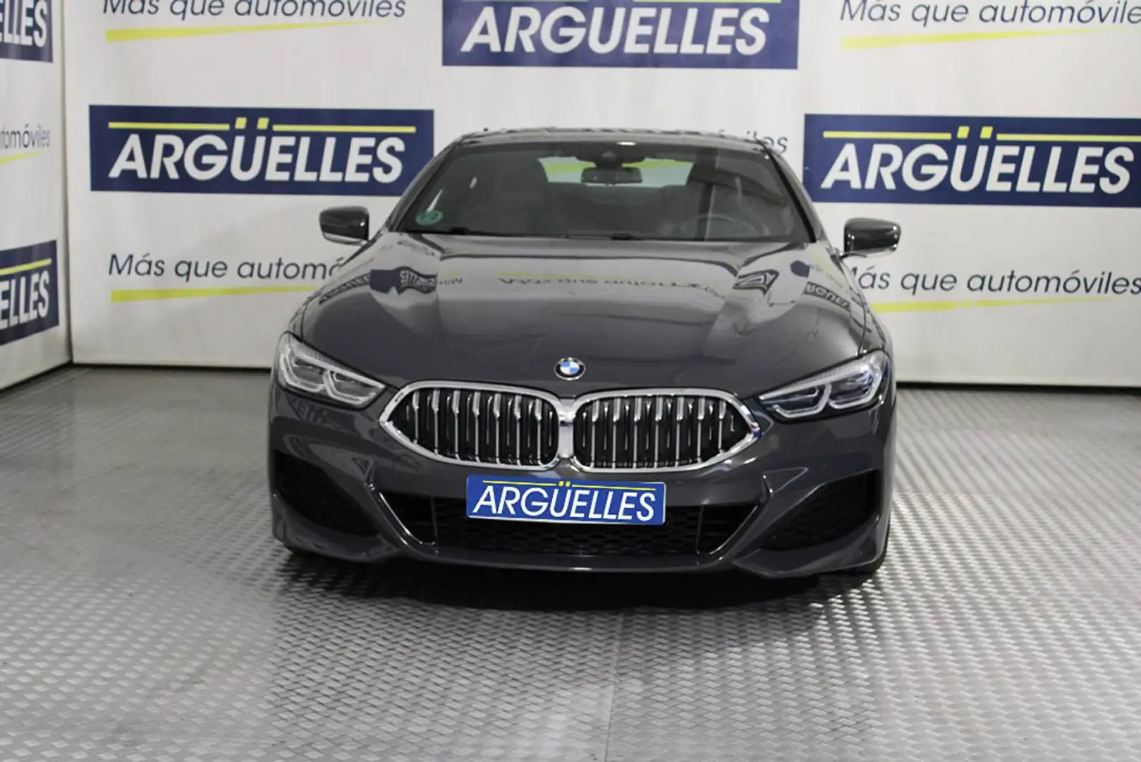 BMW 840 d M Sport xDrive 320cv Gris - 2