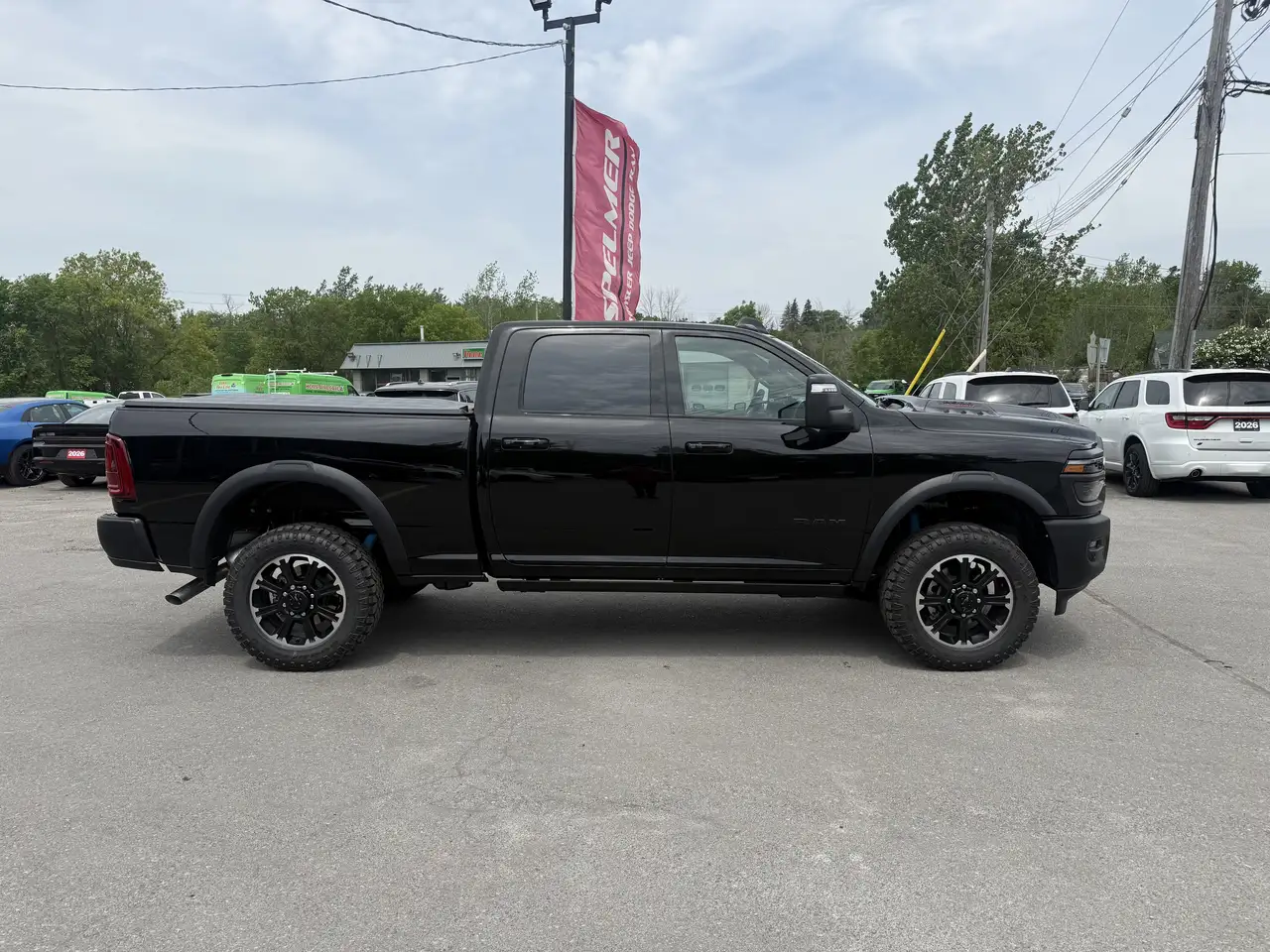 RAM 2500 снимка RAM 2500