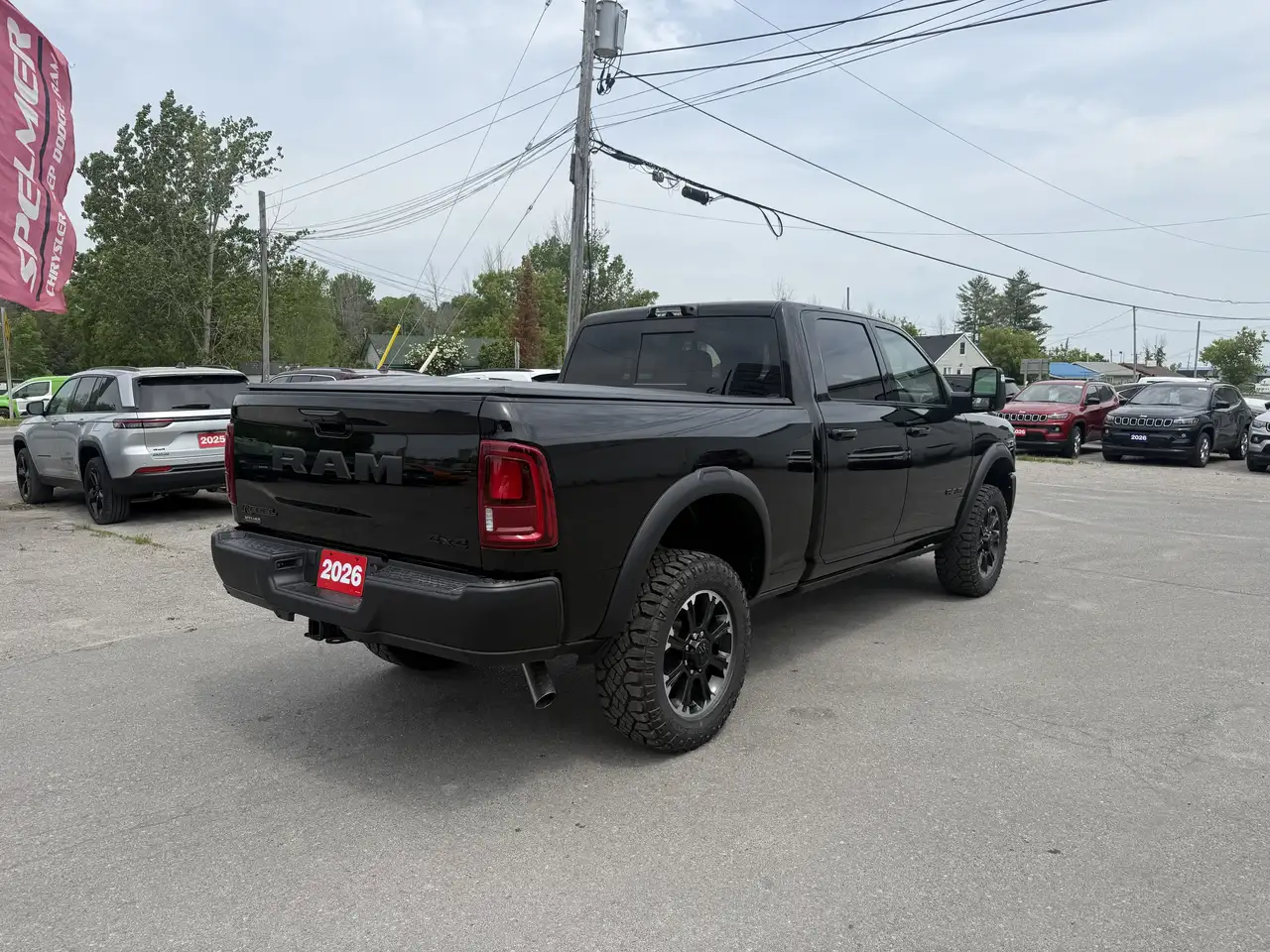 RAM 2500 снимка RAM 2500