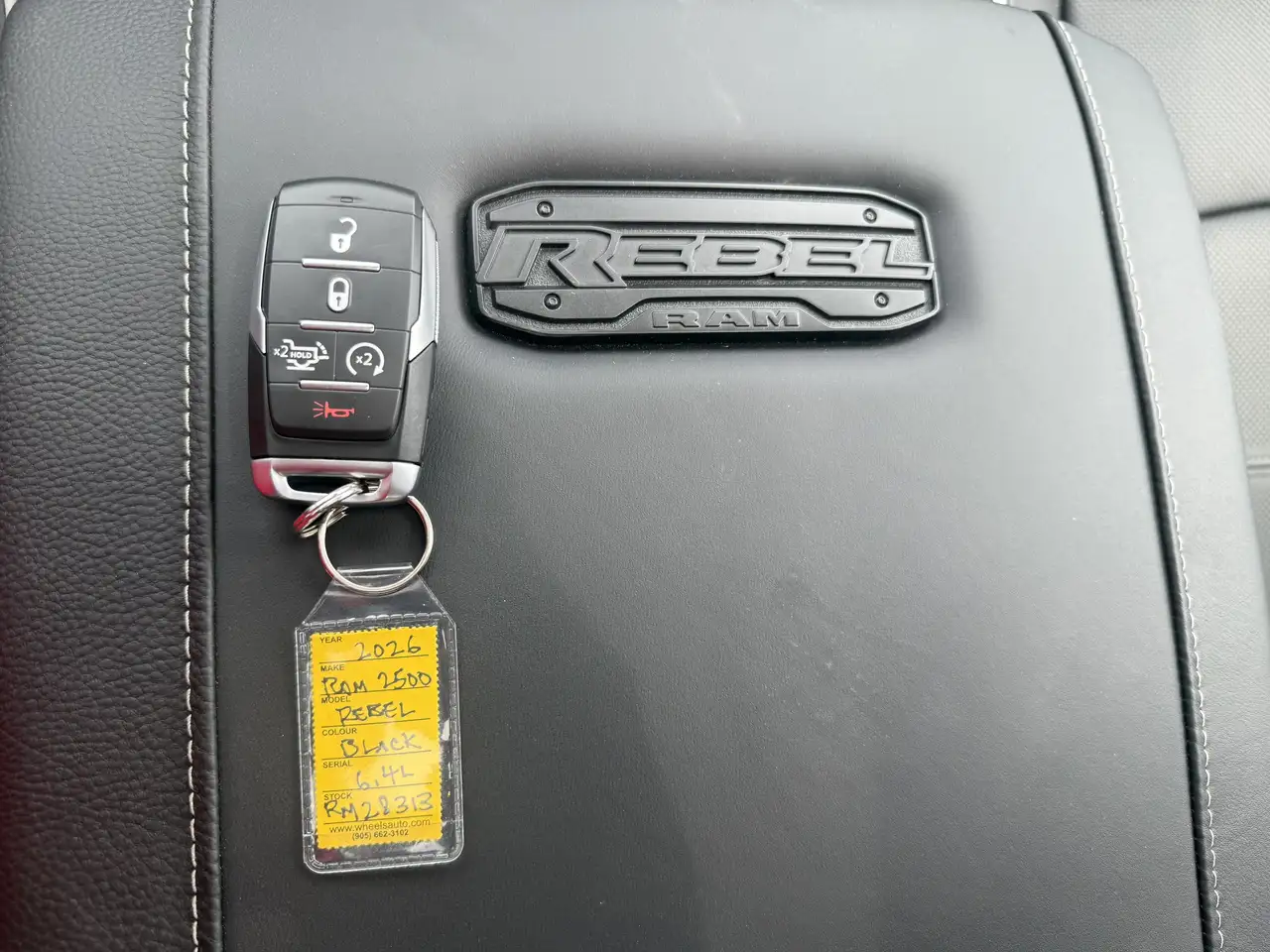 RAM 2500 снимка RAM 2500