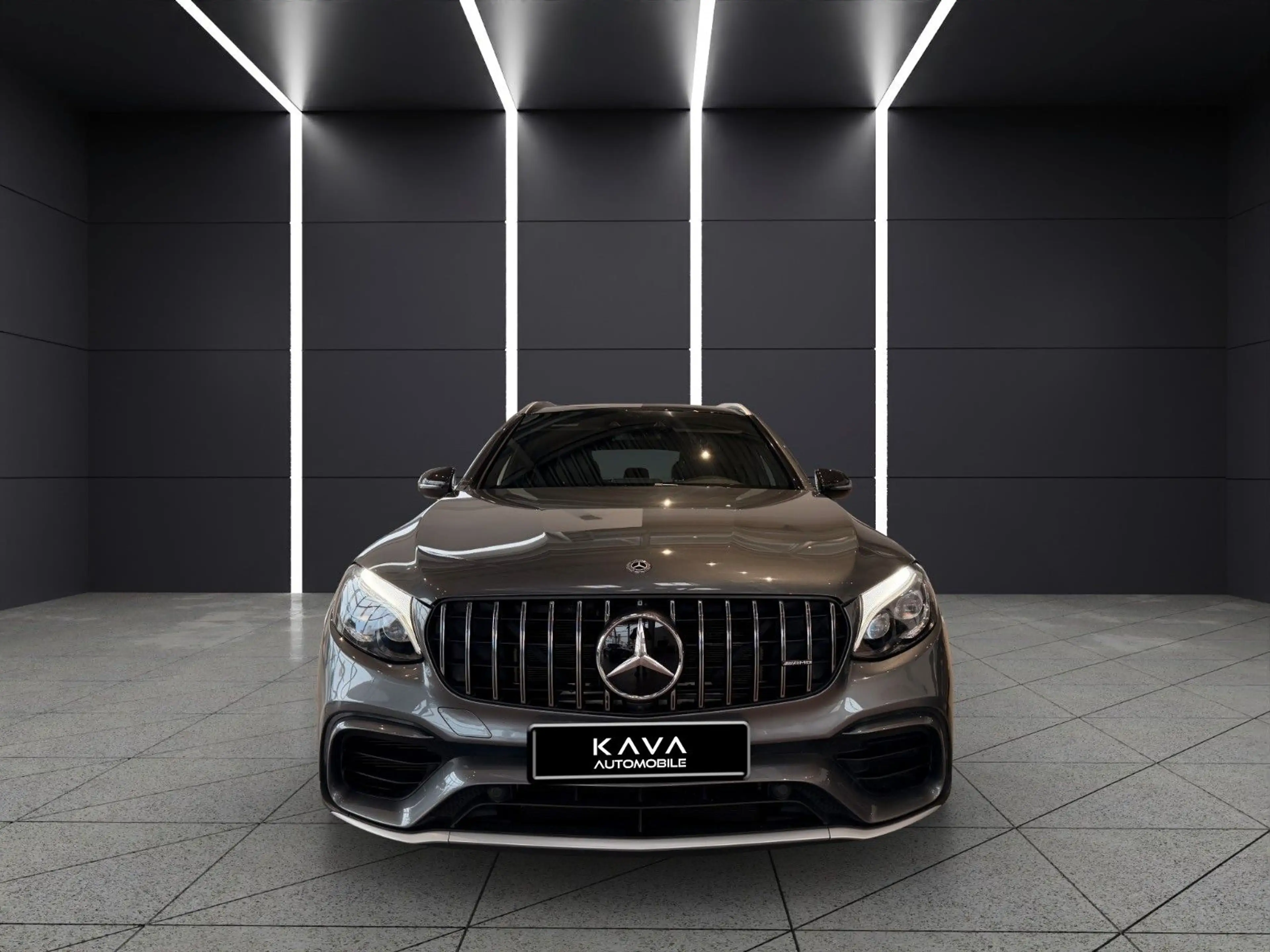 Mercedes-Benz GLC 63 AMG *4Matic*V8*Panorama*360Kamera*LED — photo 2