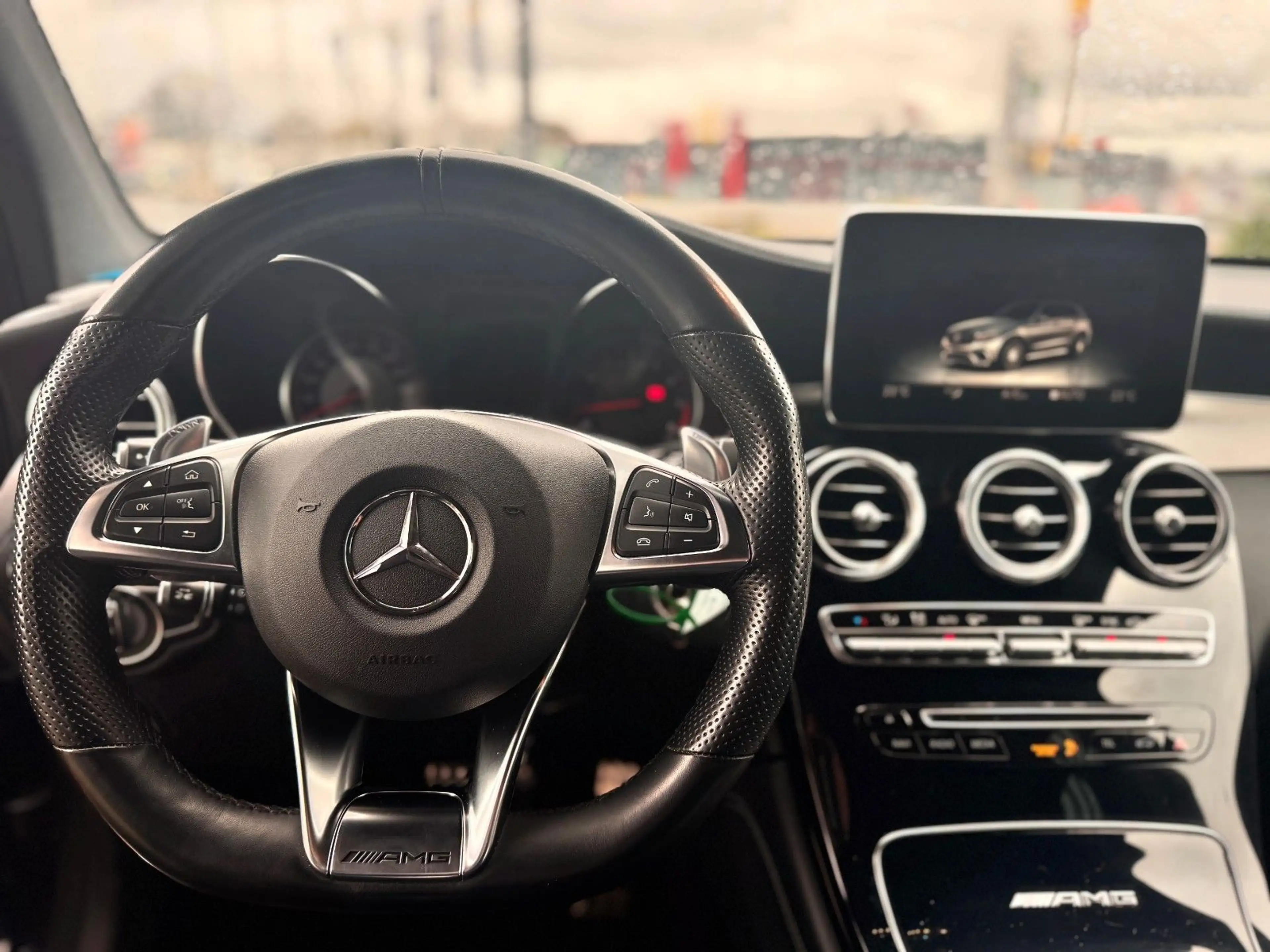 Mercedes-Benz GLC 63 AMG *4Matic*V8*Panorama*360Kamera*LED — photo 11