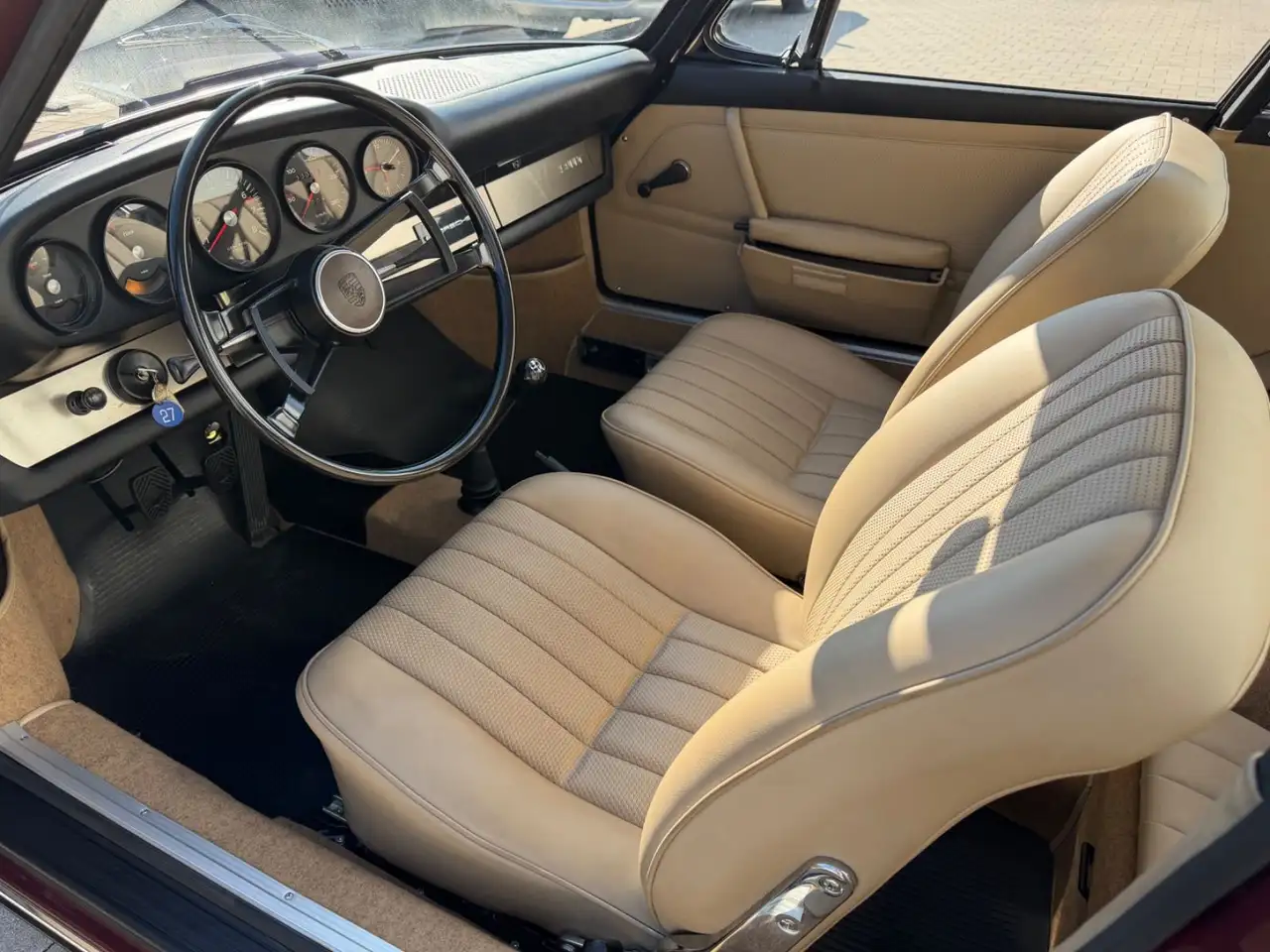 Porsche 911 2,0 T Coupé KARMANN, foto 11