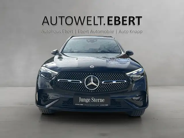 Mercedes-Benz GLC view 6